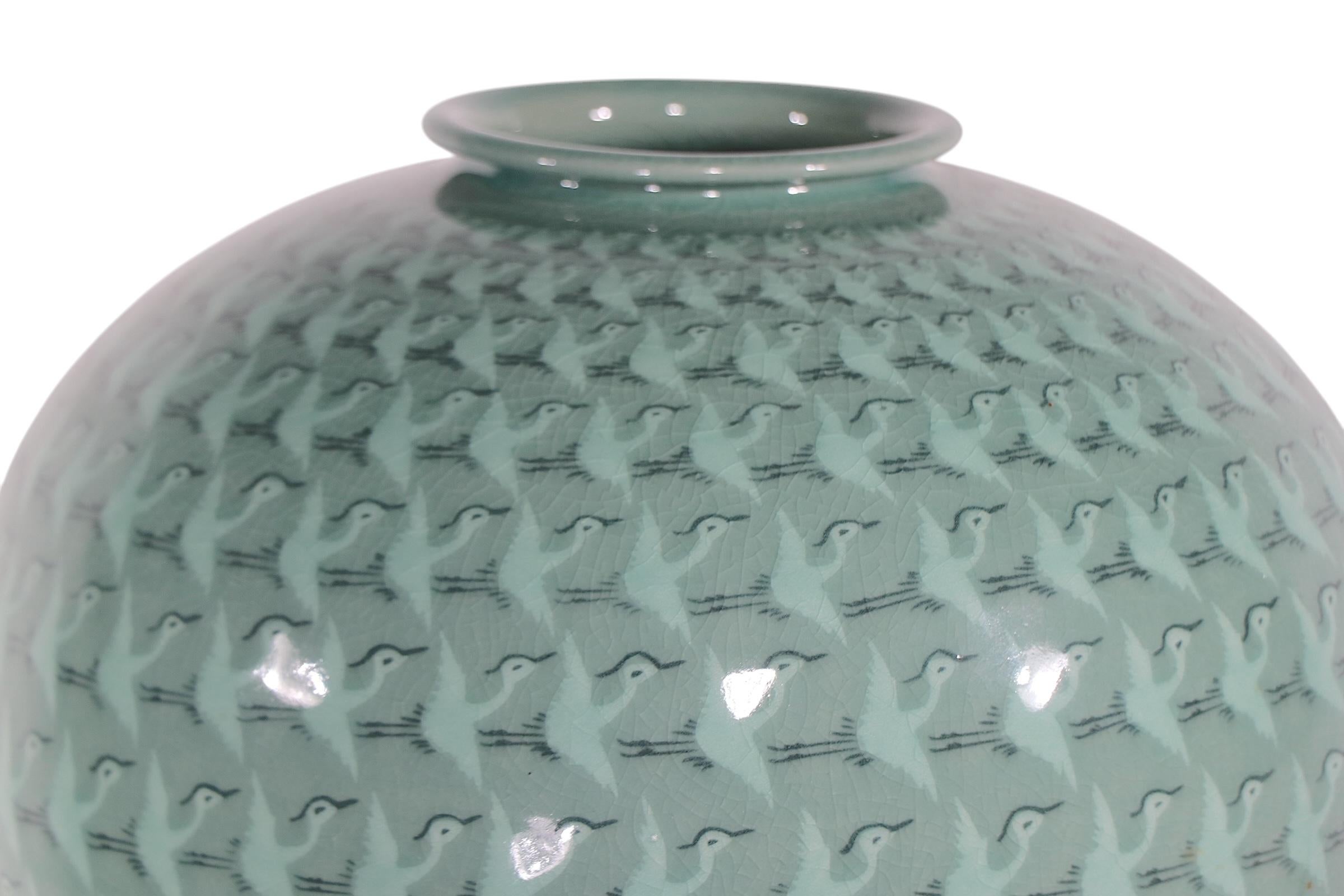 Contemporary Korean Thousand Cranes Moon Jar For Sale 12