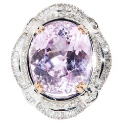 Bague contemporaine en kunzite et diamant or blanc et rose 14 carats
