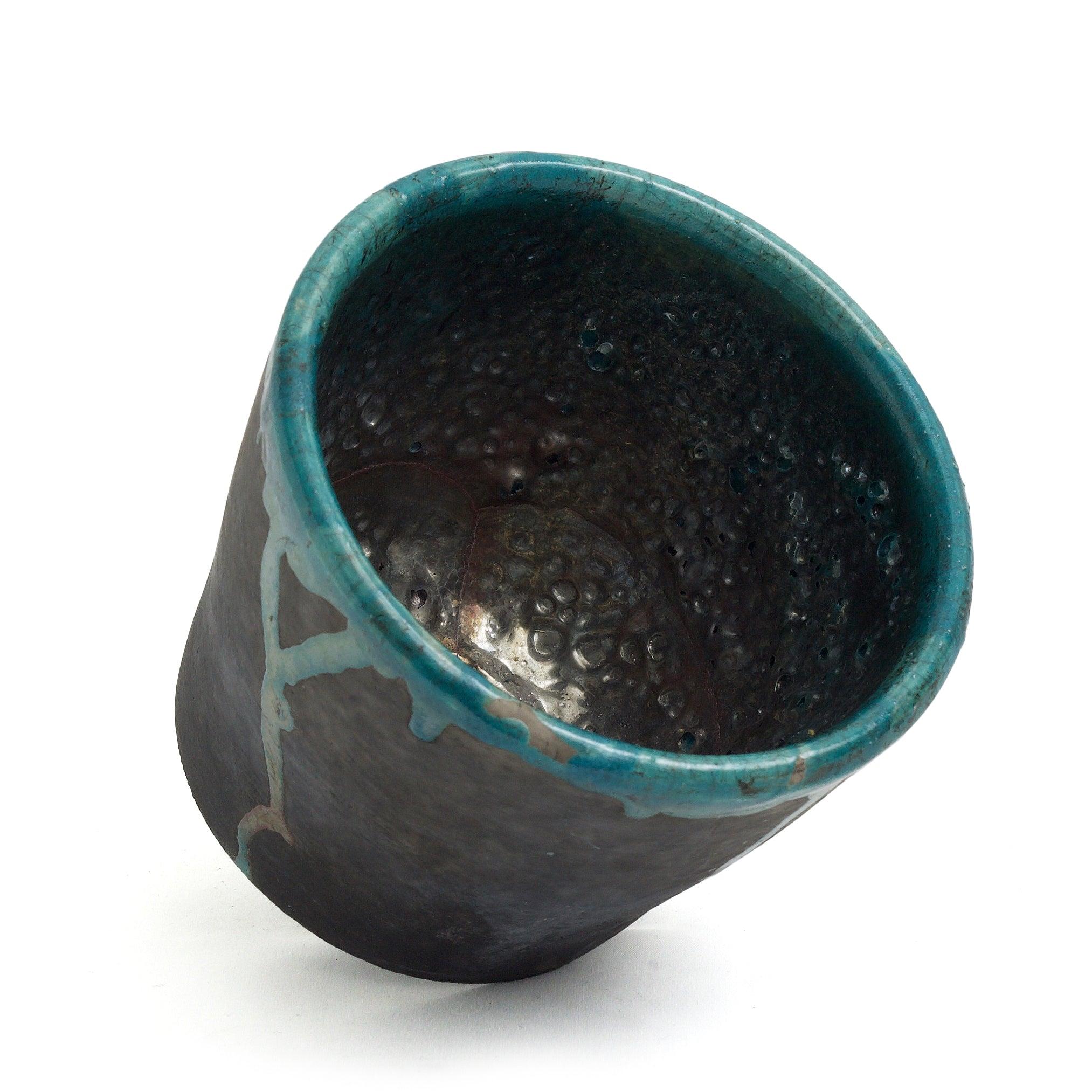 Contemporary Laab Artide Vase Mangkuk Bowl Ceramic Metal Coating Black Green For Sale 1