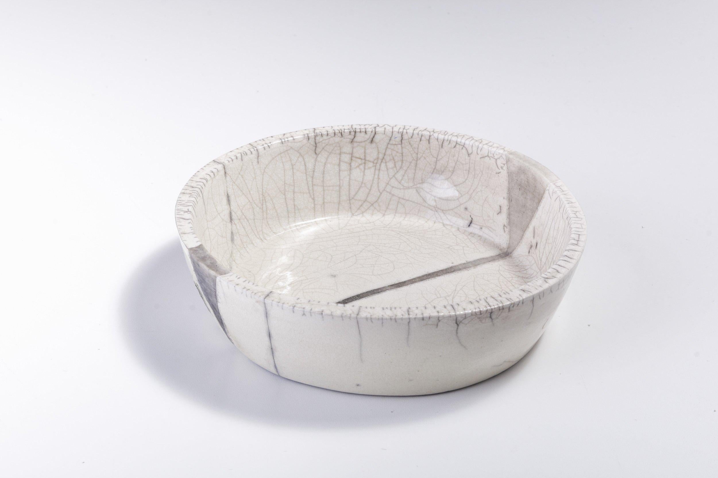 Italian Contemporary LAAB Fringe Chawan Vase Raku Ceramic White Crakle For Sale