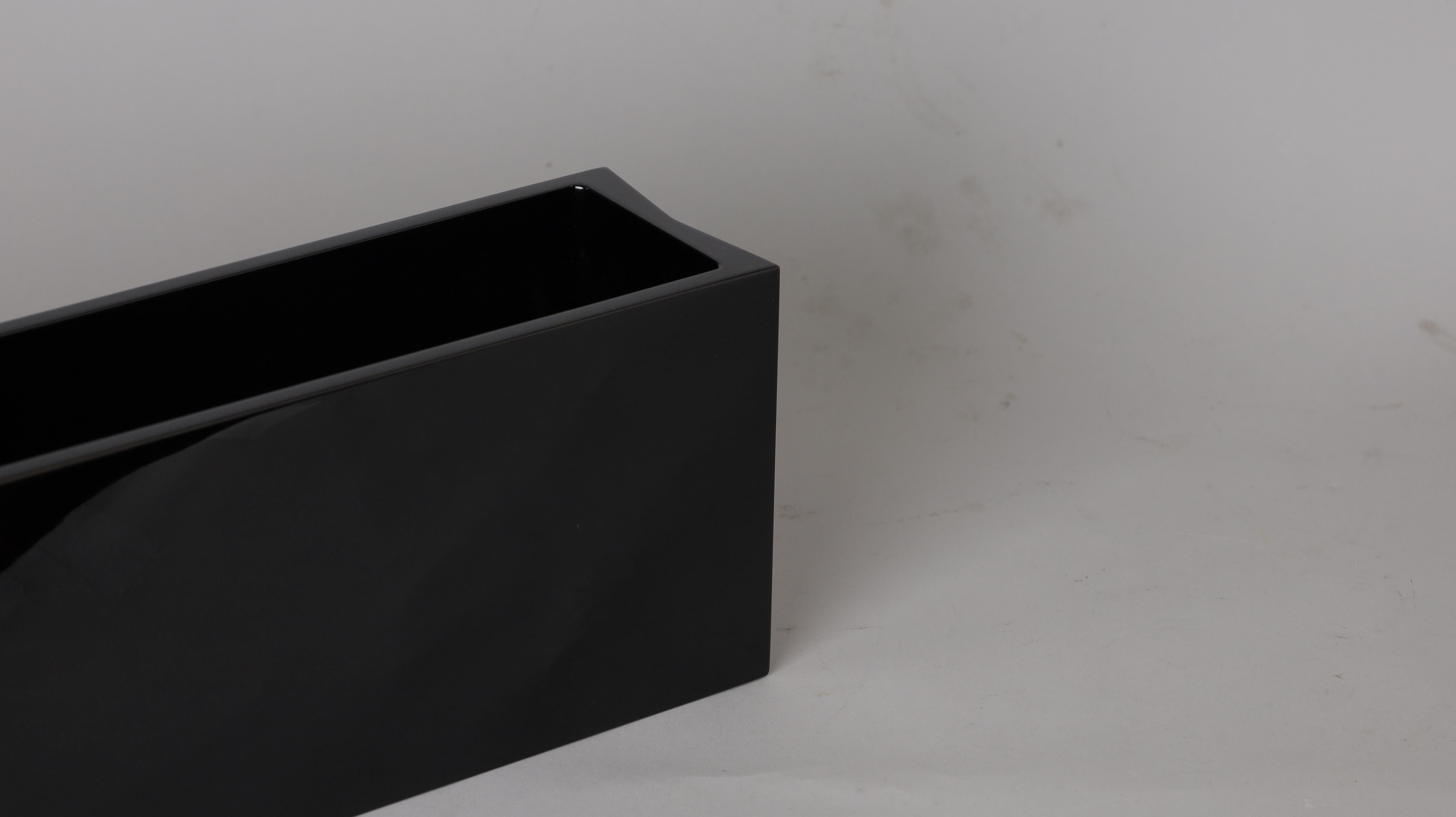 Contemporary Lacquer Vase by Wajima 5