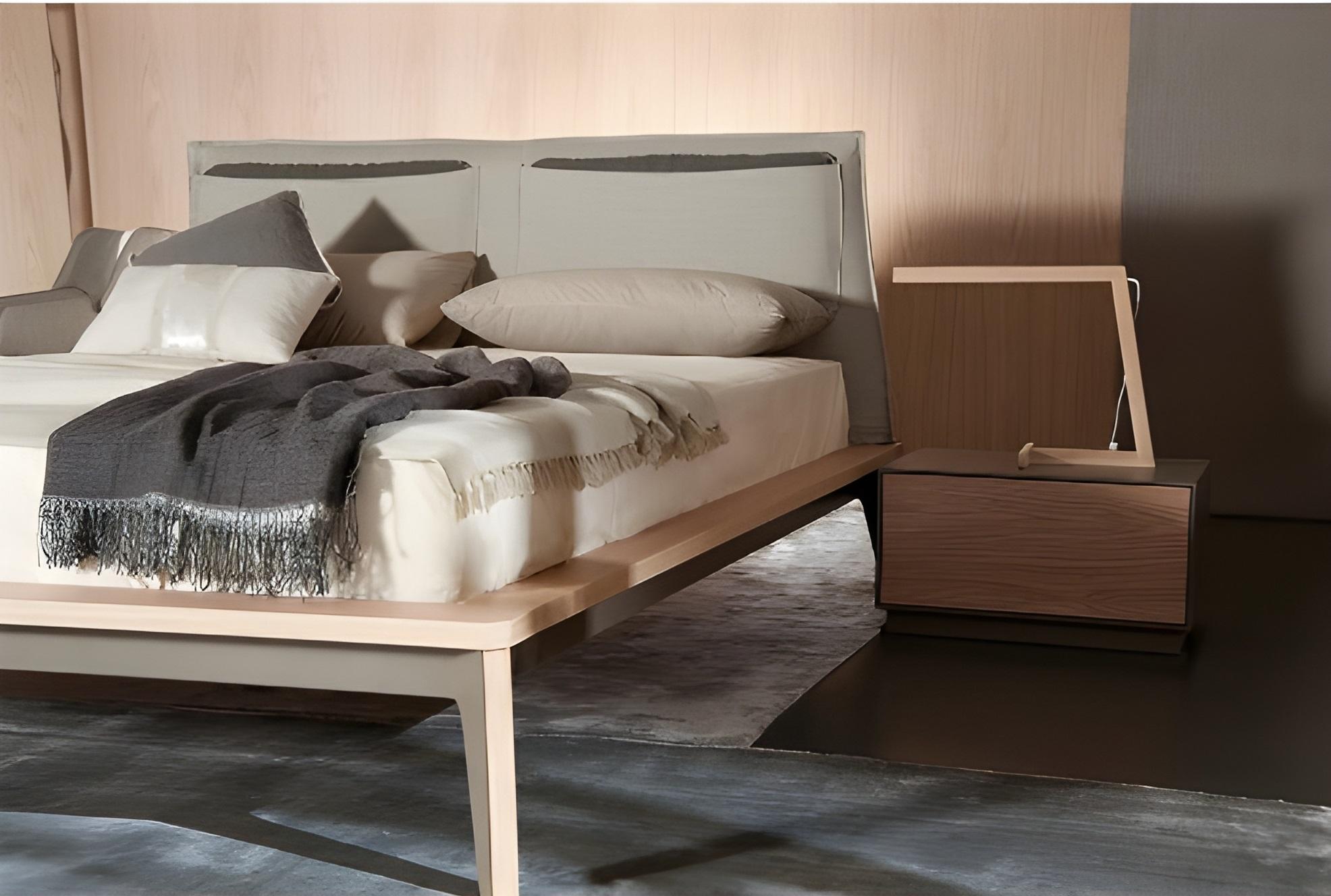 Lot de 2 tables de chevet contemporaines laquées en vente 2