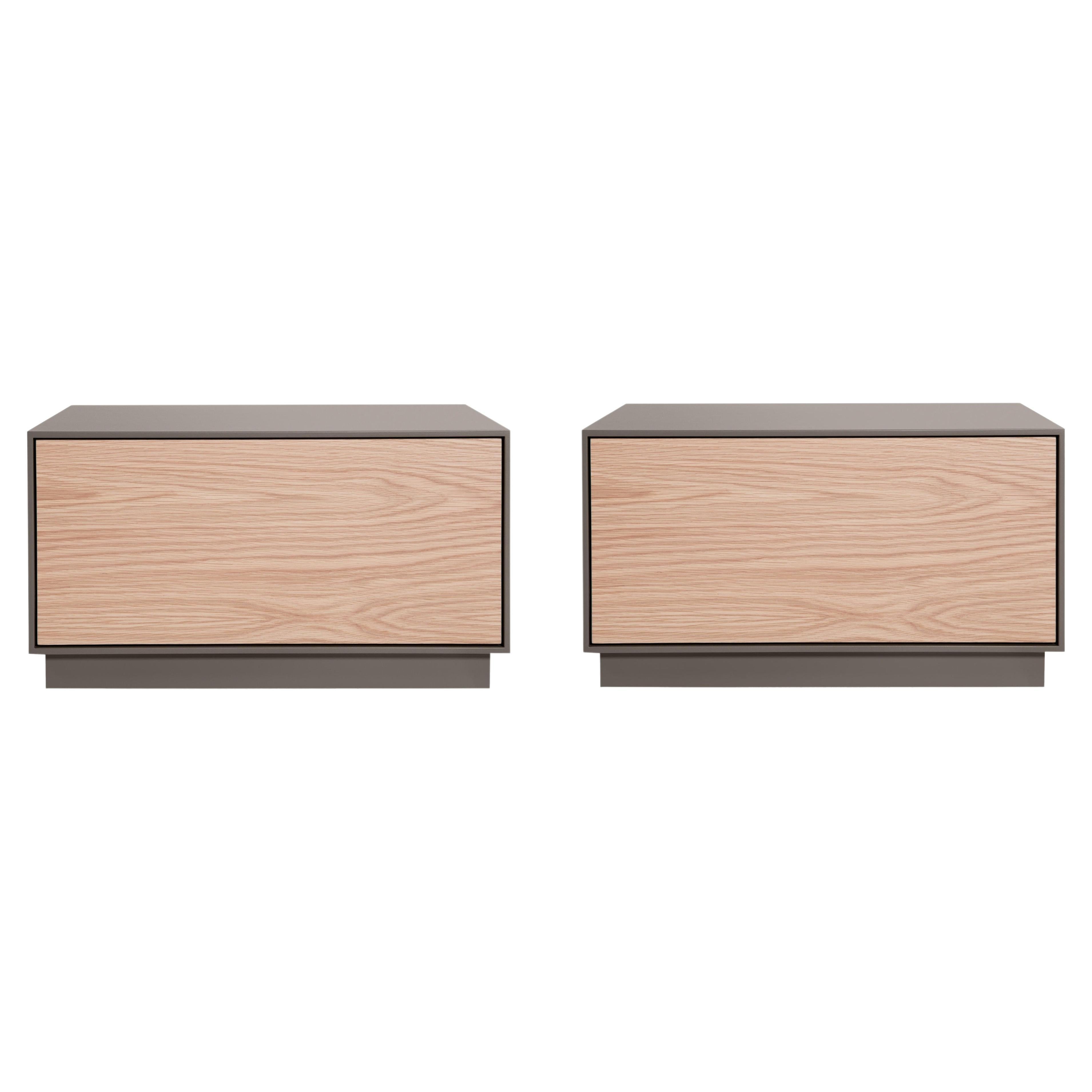 Contemporary Lacquered Bedside Table Set of 2 For Sale