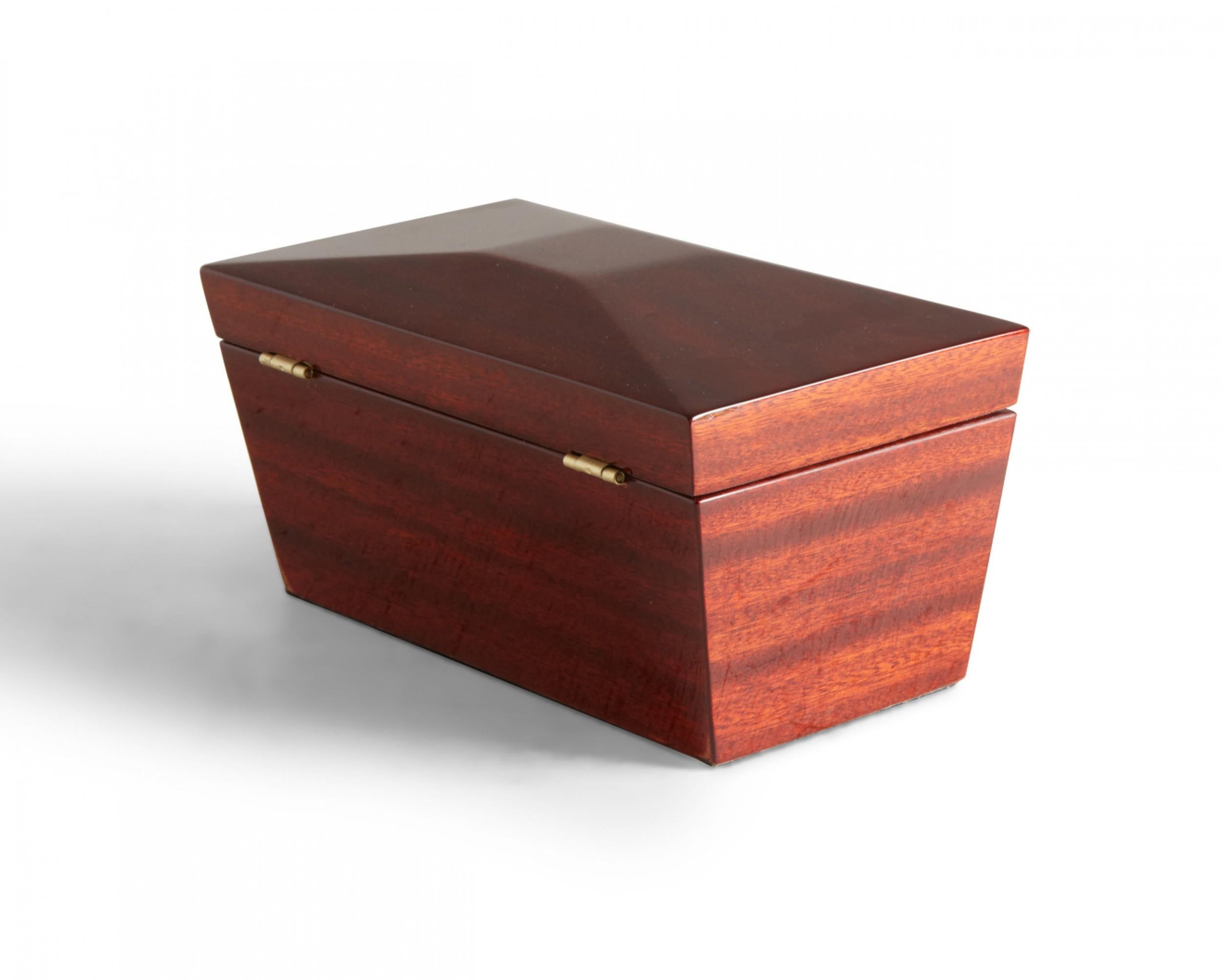 Contemporary Lacquered Cherry Wood Rectangular Decorative Box For Sale 1