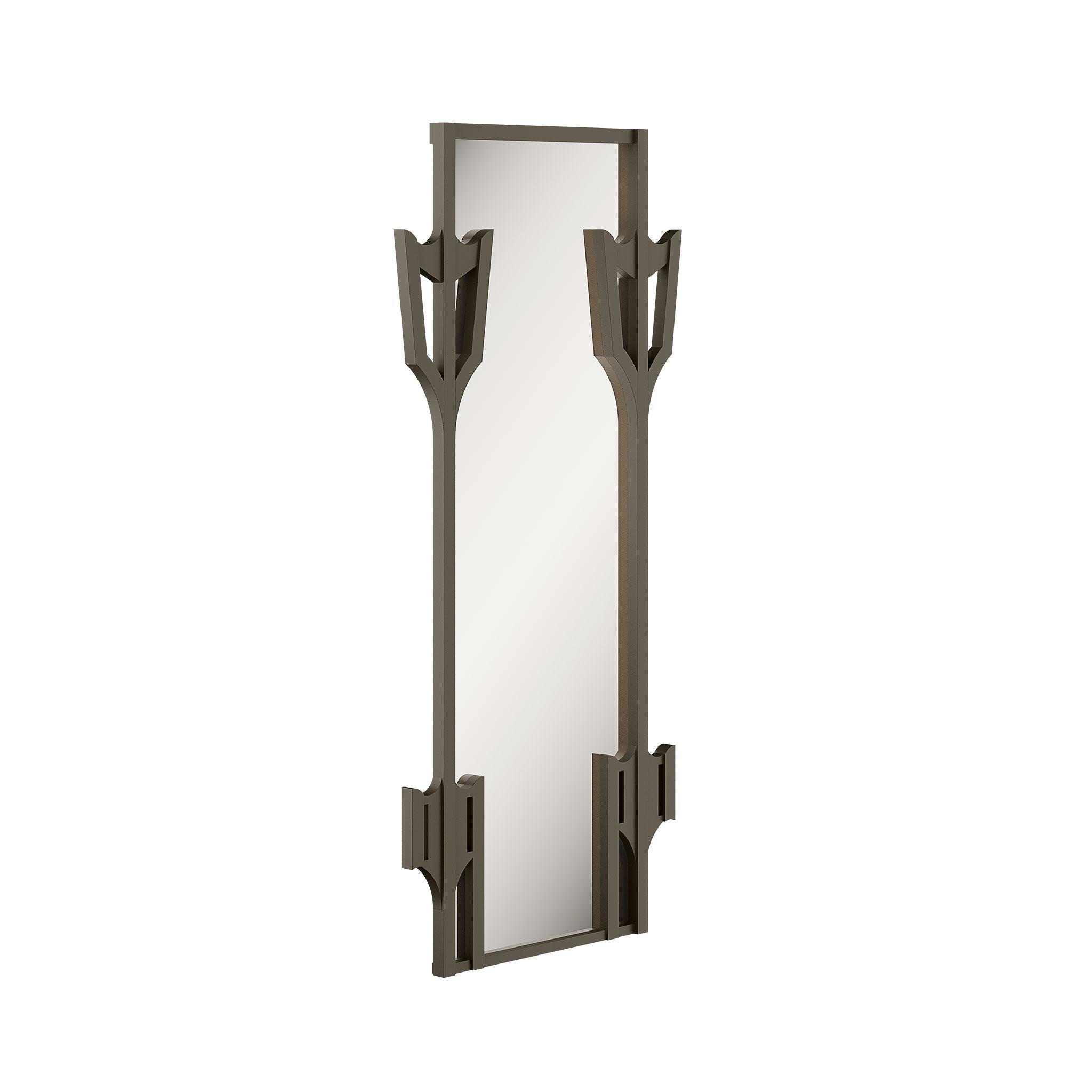 Add a distinctly elegant piece to your decor with our Contemporary Floor Mirror in Lacquered Wood, meticulously hand-carved. This mirror is not just a functional item but a work of art that reflects the balance between modern design and artisanal