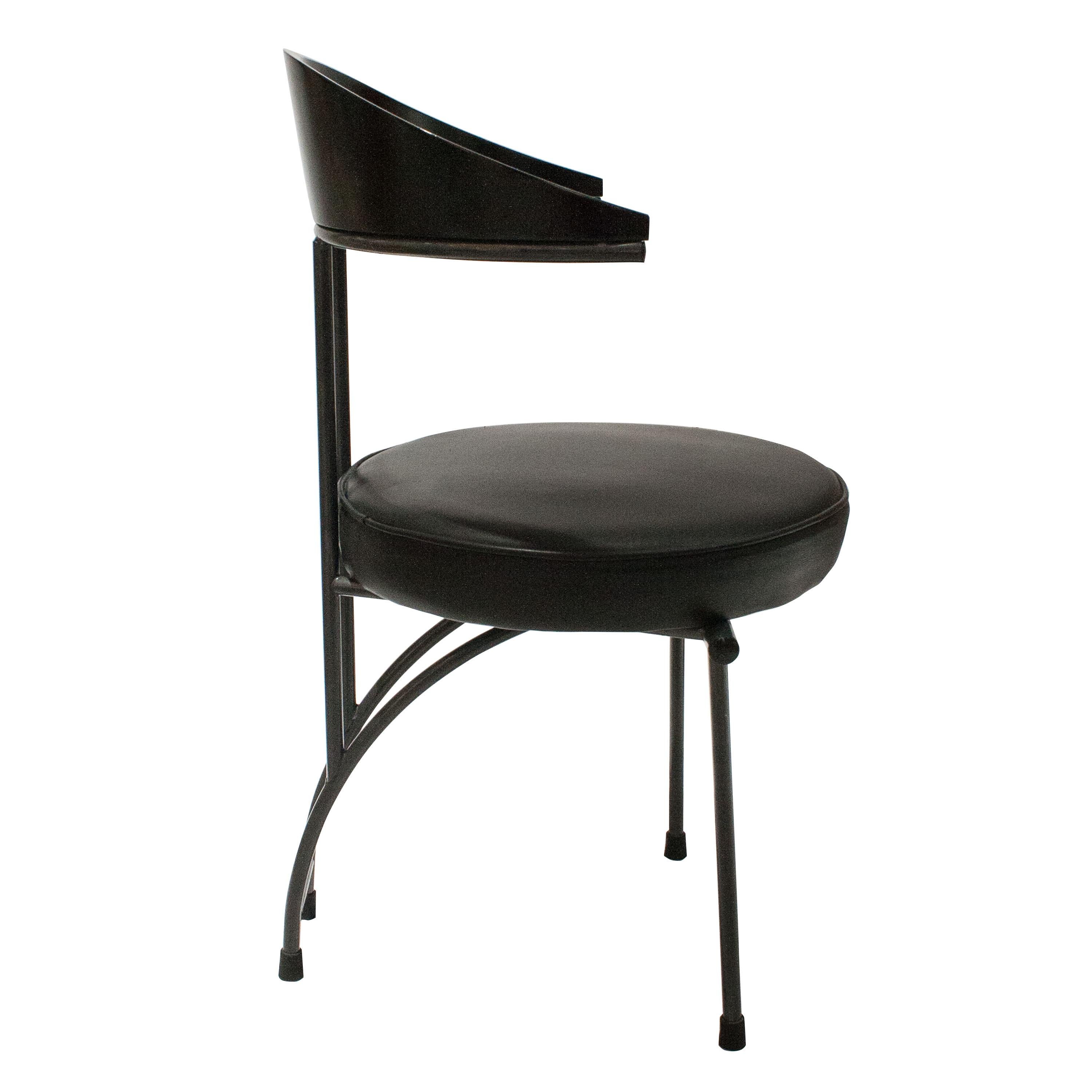 Post-Modern Memphis Style Lacquered Iron Black Leatherette Four Chairs Set, Italy, 1980 For Sale