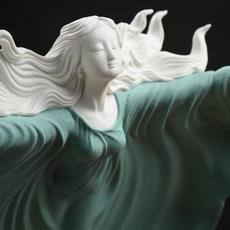 20th Century Vintage Chinese Porcelain Hugging Lady Figurine Sculpture For Sale