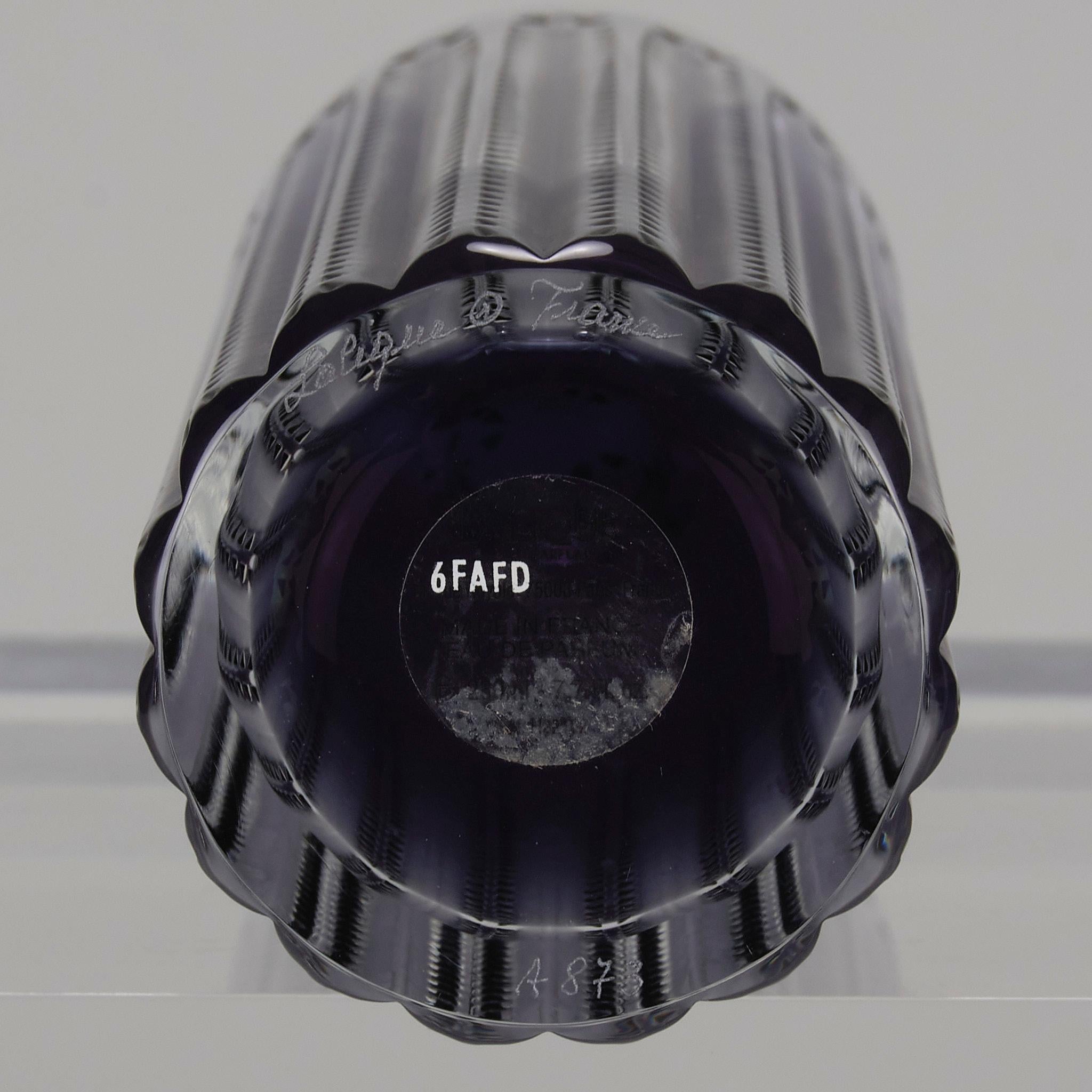 Verre Flacon à parfum contemporain de Lalique intitulé 