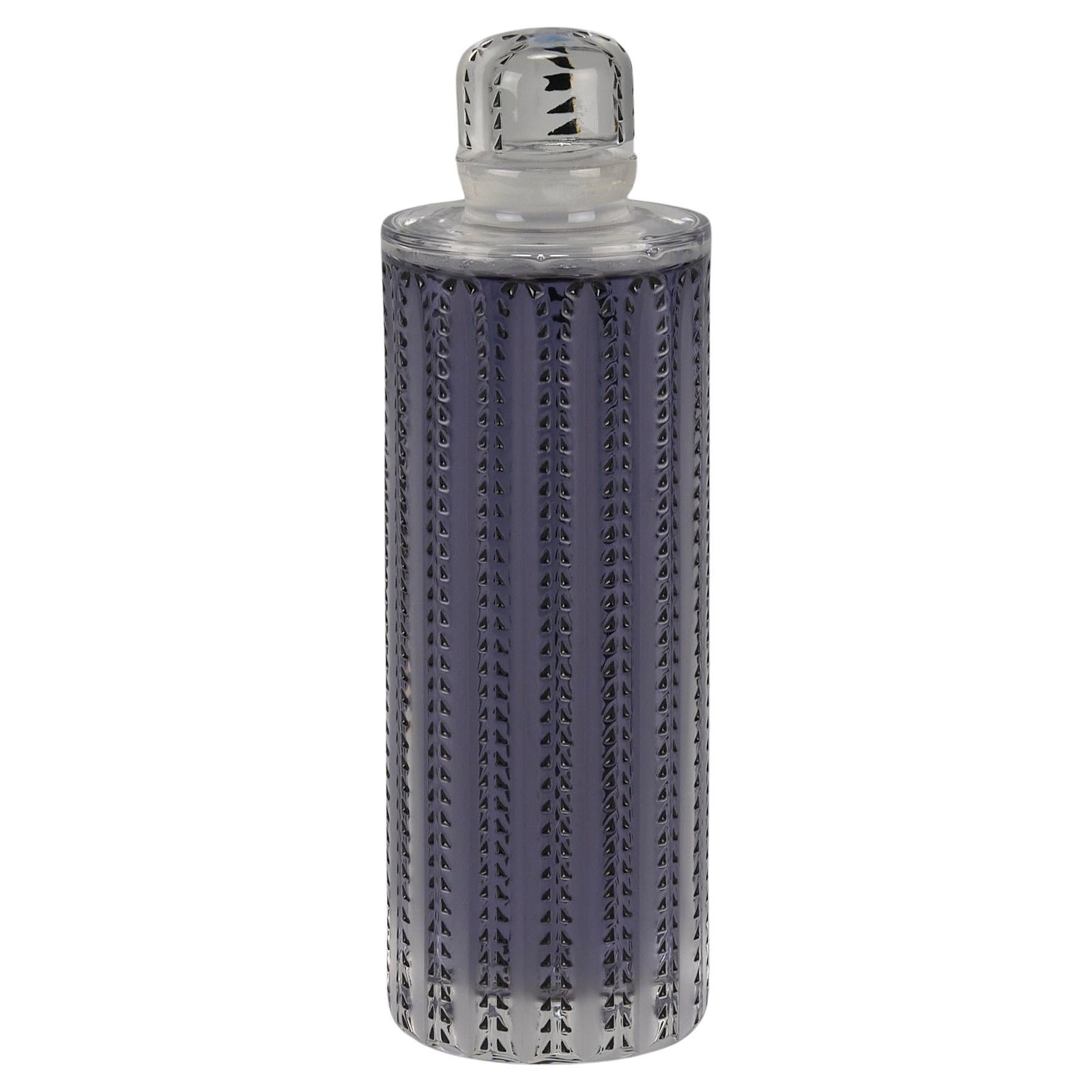 Flacon à parfum contemporain de Lalique intitulé "Louxor" par Marie-Claude Lalique en vente