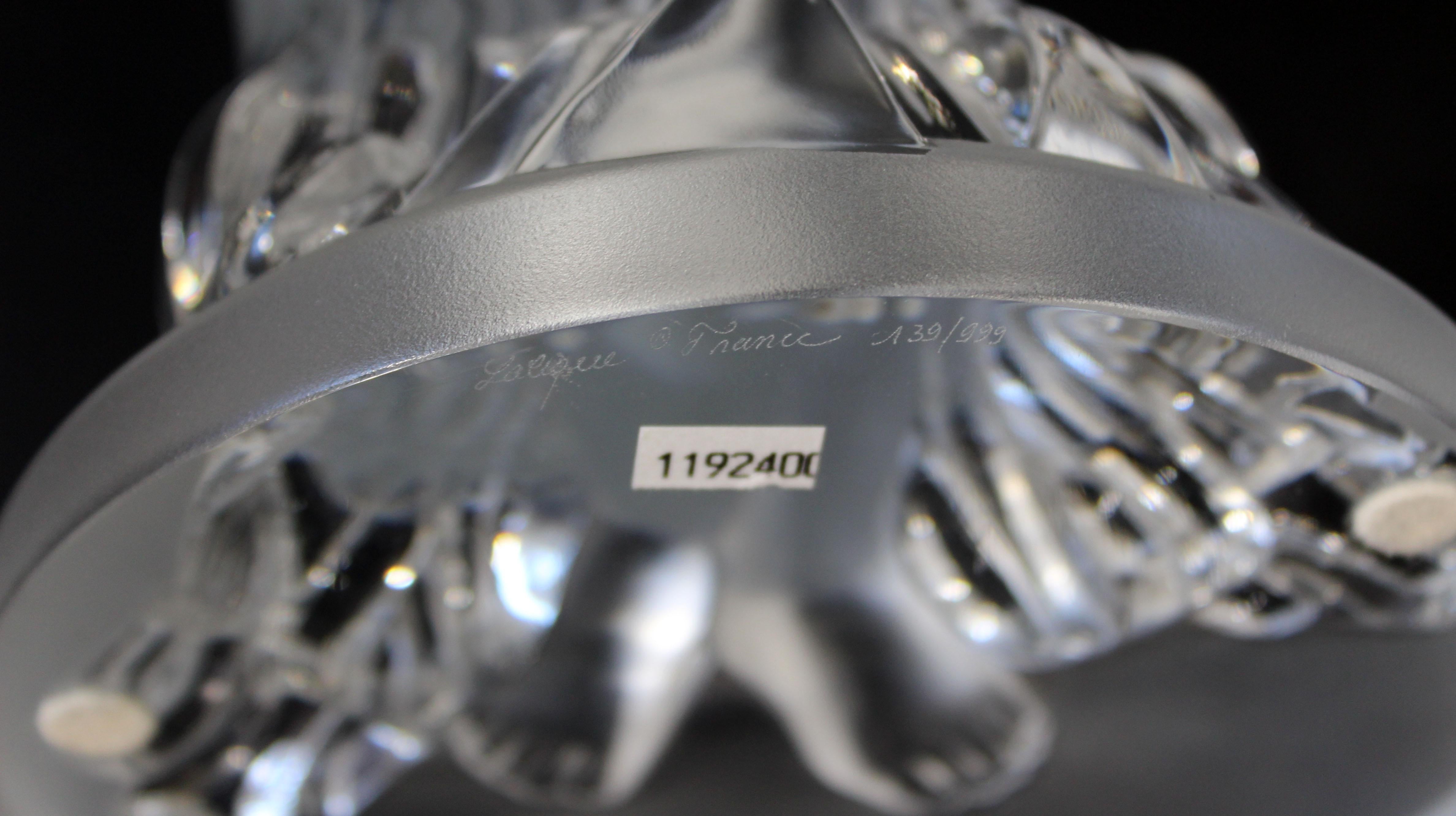 Contemporary Lalique Signed Nude Water Nymph Crystal Table Sculpture 139/999 3