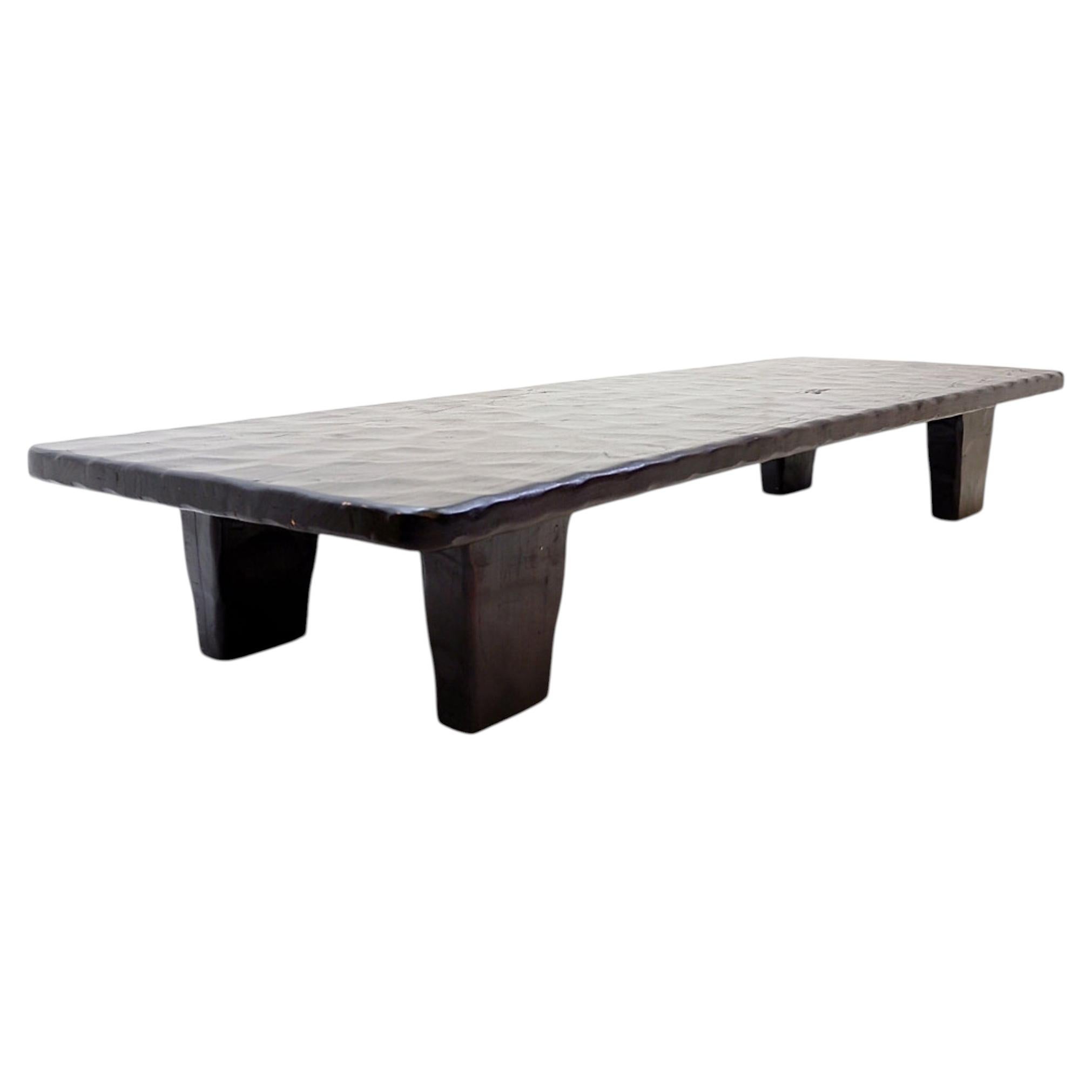 Contemporary Large coffee table in black hammered wood