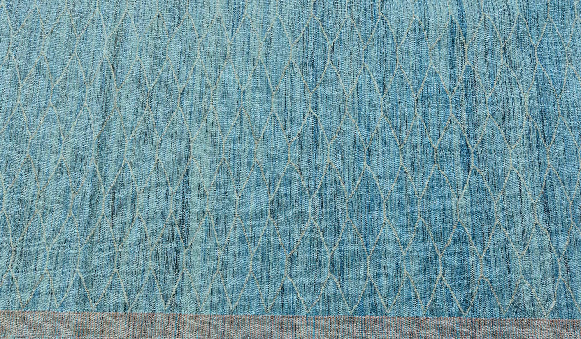 Contemporary Large Kilim Blue Rug by Doris Leslie Blau In New Condition For Sale In New York, NY