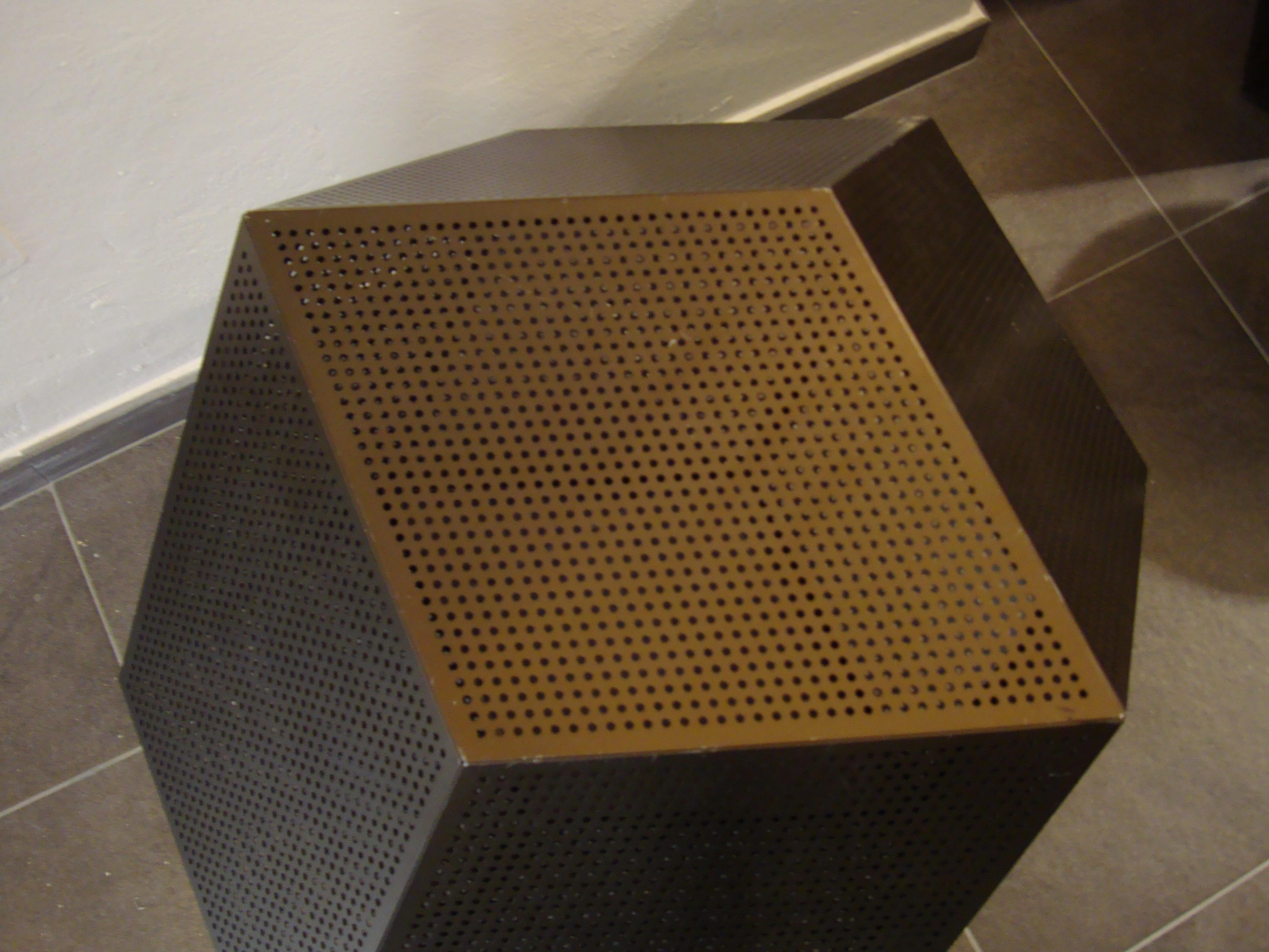 Contemporary Large Pair French Polyhedral Bases Perforated Metal In Good Condition For Sale In Milano, IT