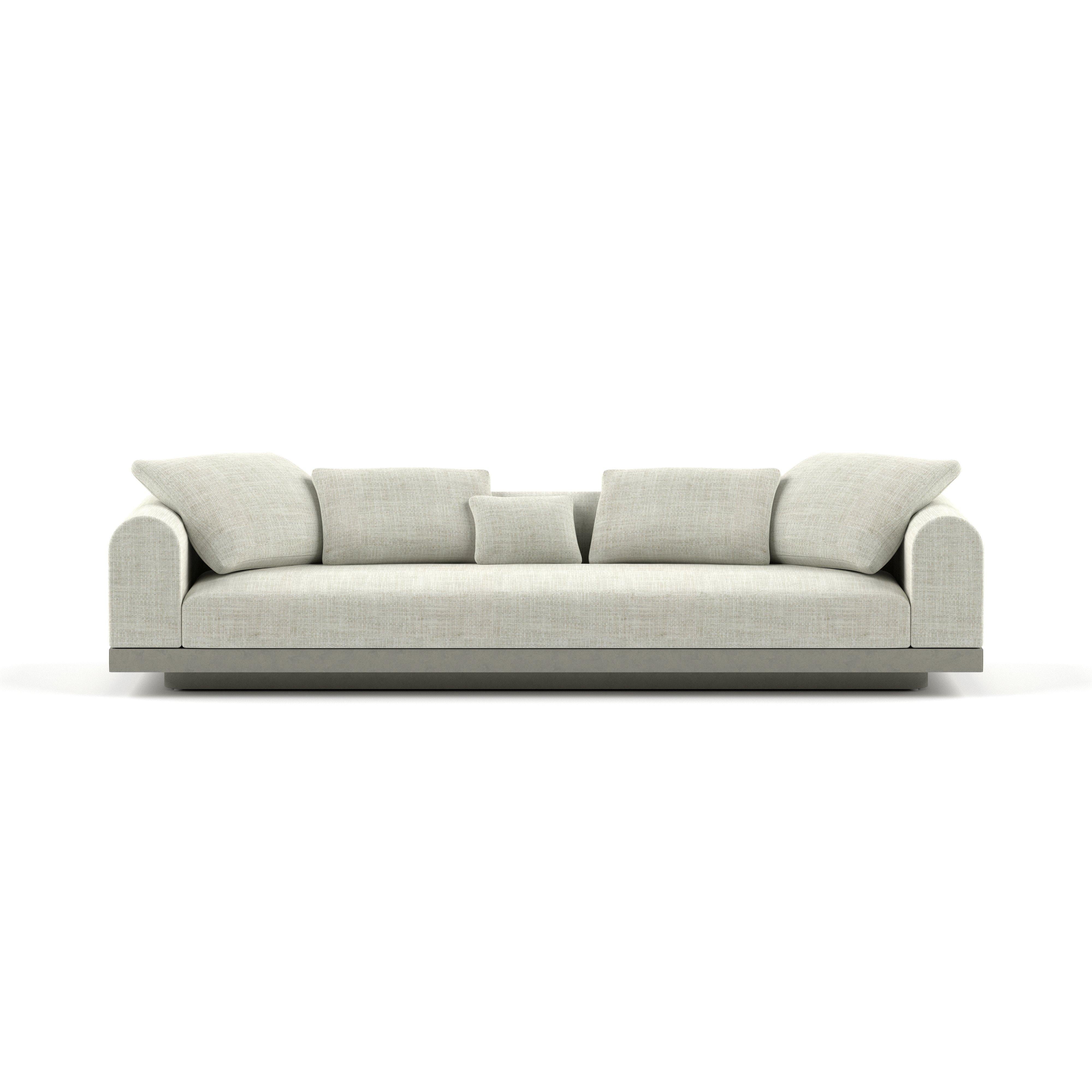 Zeitgenössisches großes Sofa „Aqueduct“ von Poiat, Fuchs 02, hoher Sockel (Skandinavische Moderne) im Angebot