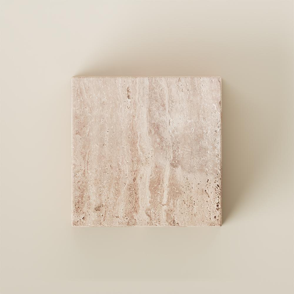 Moderne Table basse contemporaine en marbre travertin Lätt 02 en vente