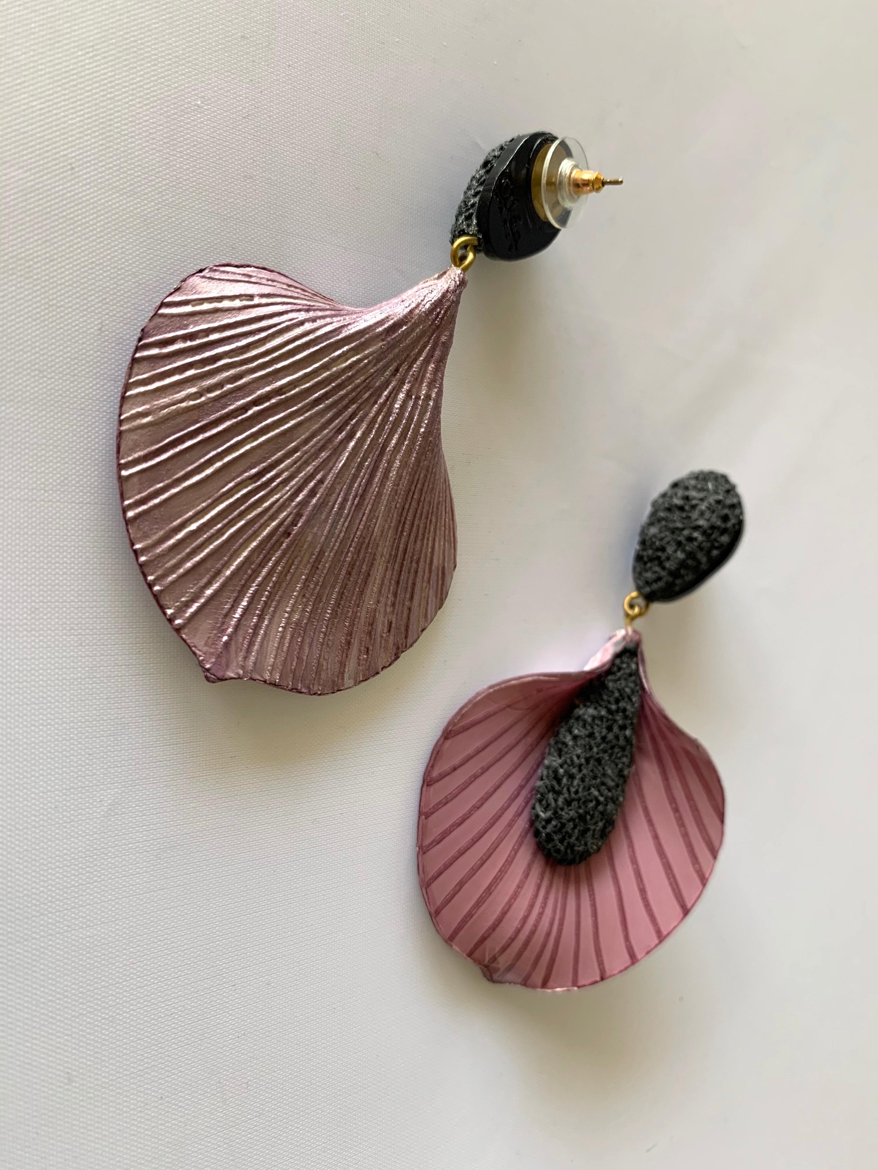 Contemporary Lavender Lily Statement Earrings  2