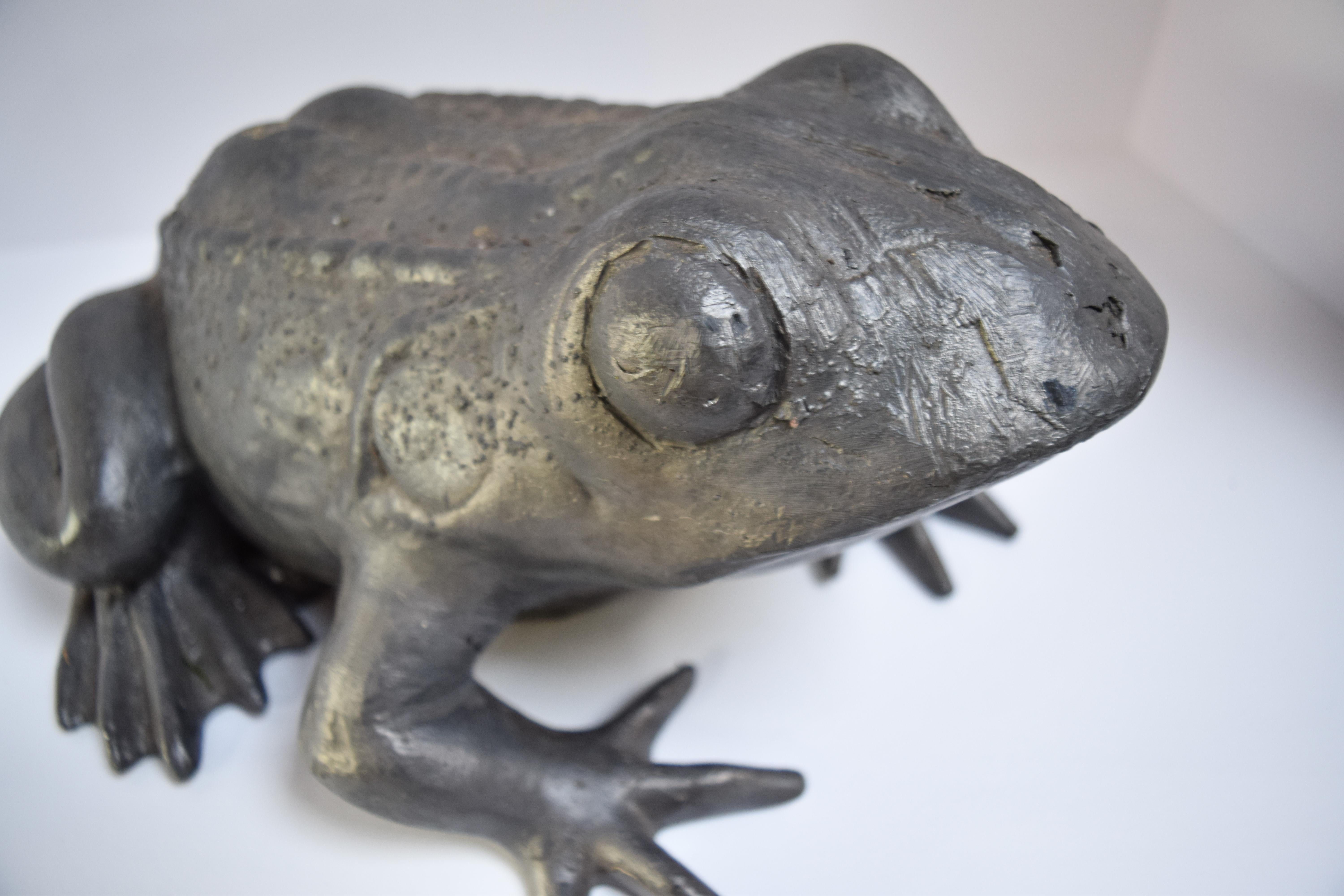 A modern take on a Classic artform, Stephen Markham’s techniques transcends the time-honored craft of lead work into a contemporary landscape.
This charming frog statue is entirely cast in British lead and will prove to be a timeless addition to