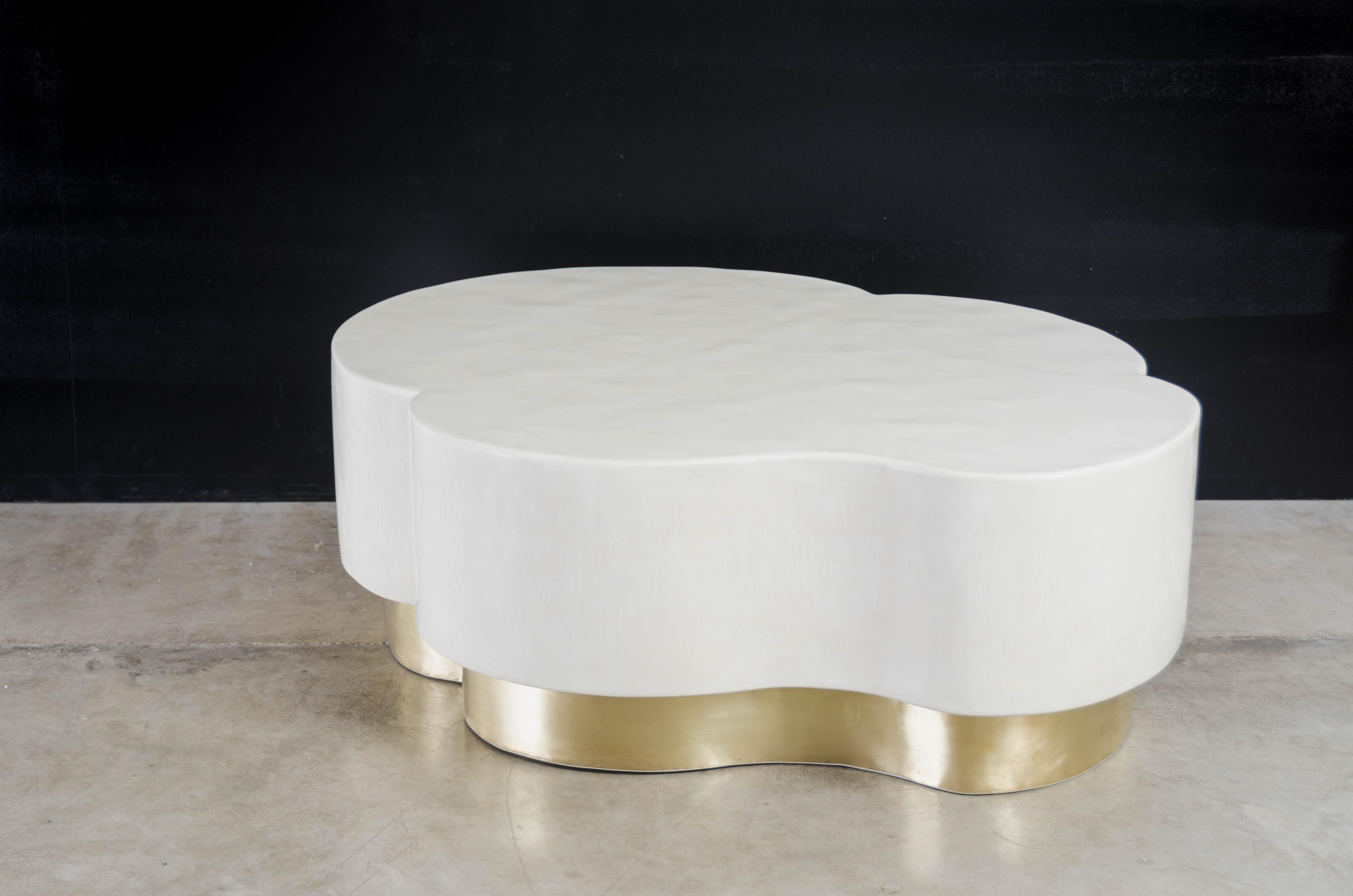 Lacquered Contemporary Leaf Design Cocktail Table in Cream Lacquer w/ Brass by Robert Kuo For Sale