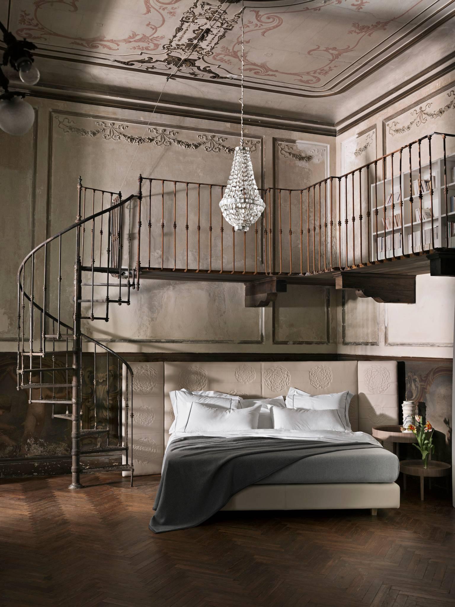 contemporary italian leather bed