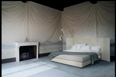 "Beating of Wings" Contemporary Leather Bed, Handmade in Italy, Customizable