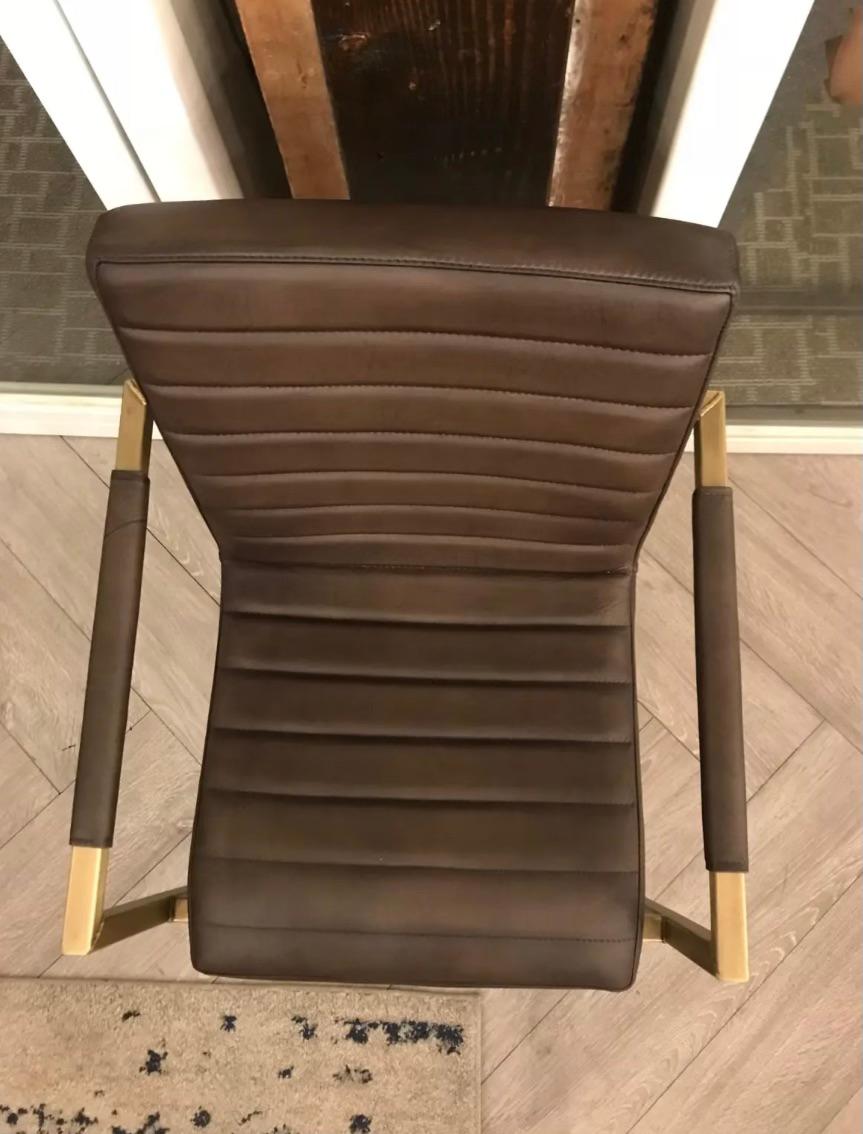 Contemporary Leather Chair  For Sale 1