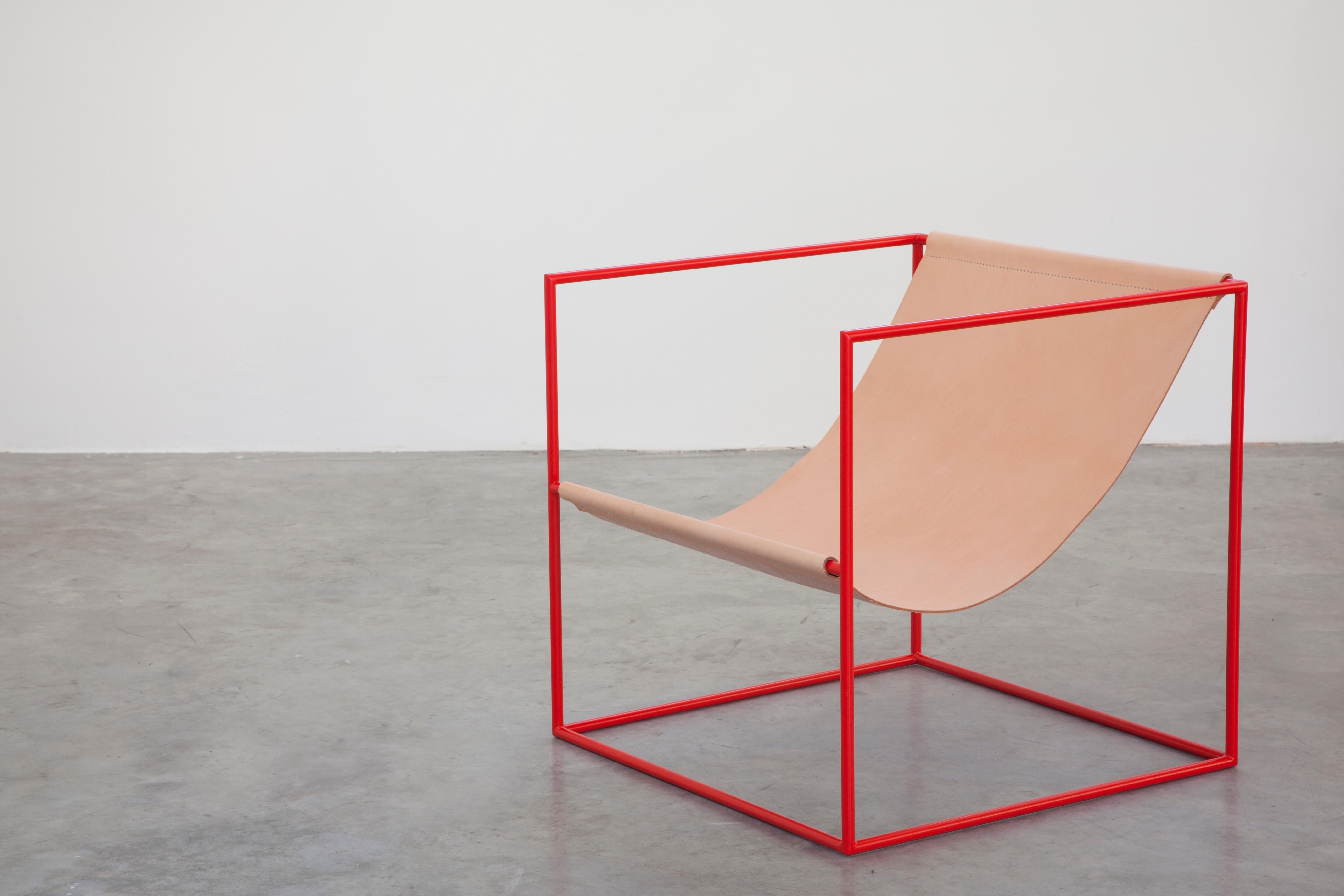 Chaise longue contemporaine en cuir 'Solo Seat' par Muller Van Severen, châssis rouge en vente 10