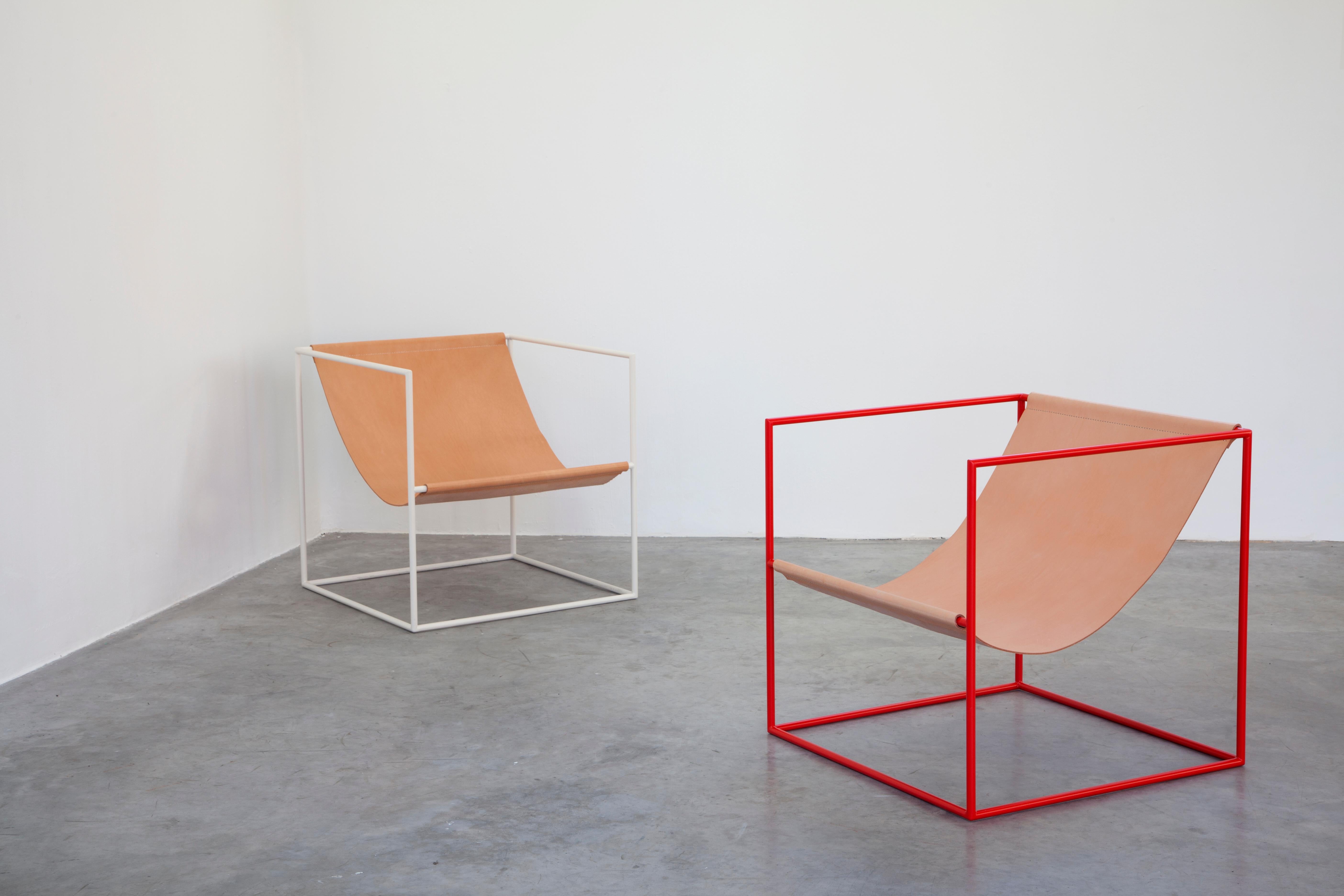 Chaise longue contemporaine en cuir 'Solo Seat' par Muller Van Severen, châssis rouge en vente 11
