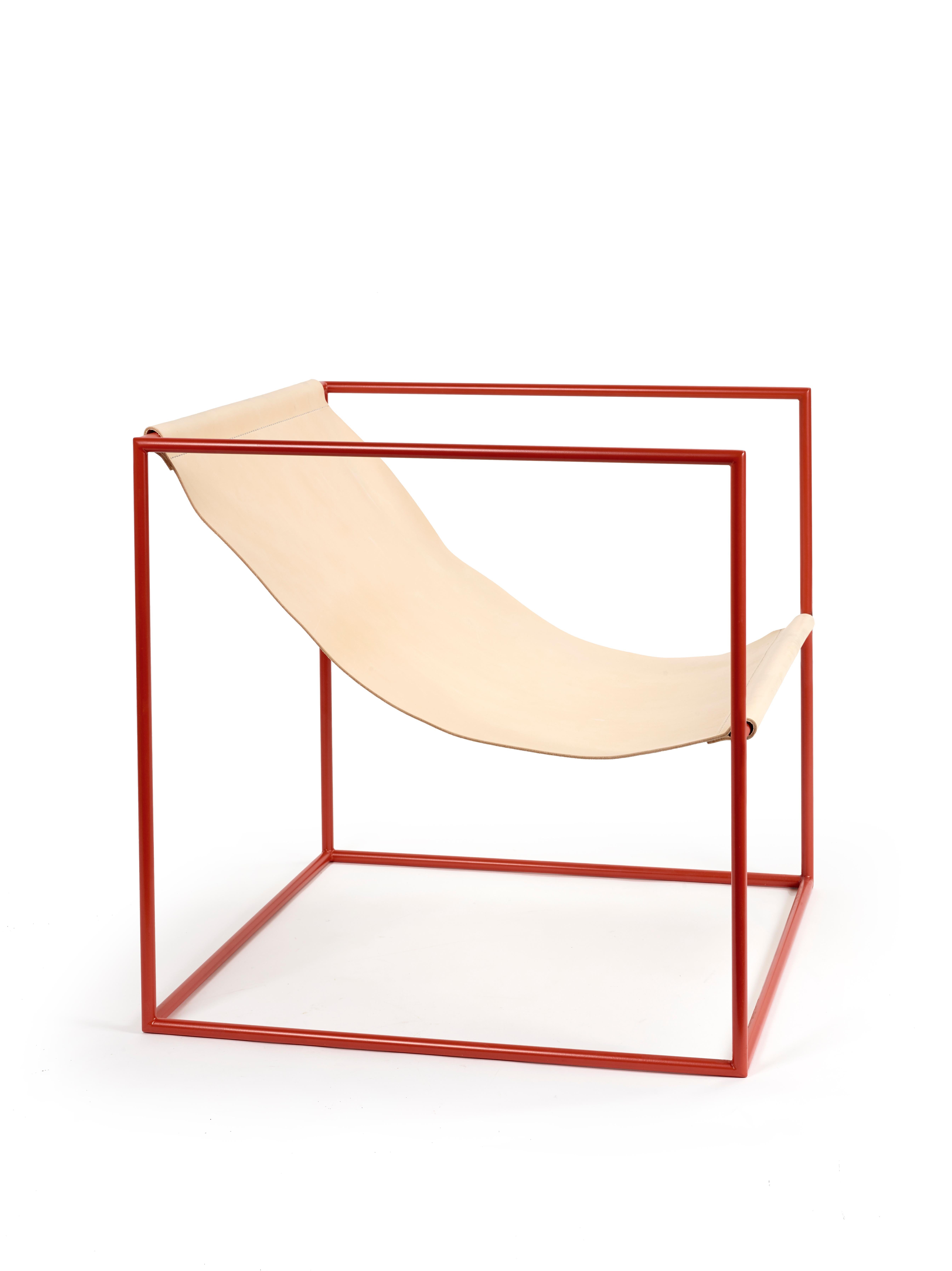 Chaise longue contemporaine en cuir 'Solo Seat' par Muller Van Severen, châssis rouge en vente 2