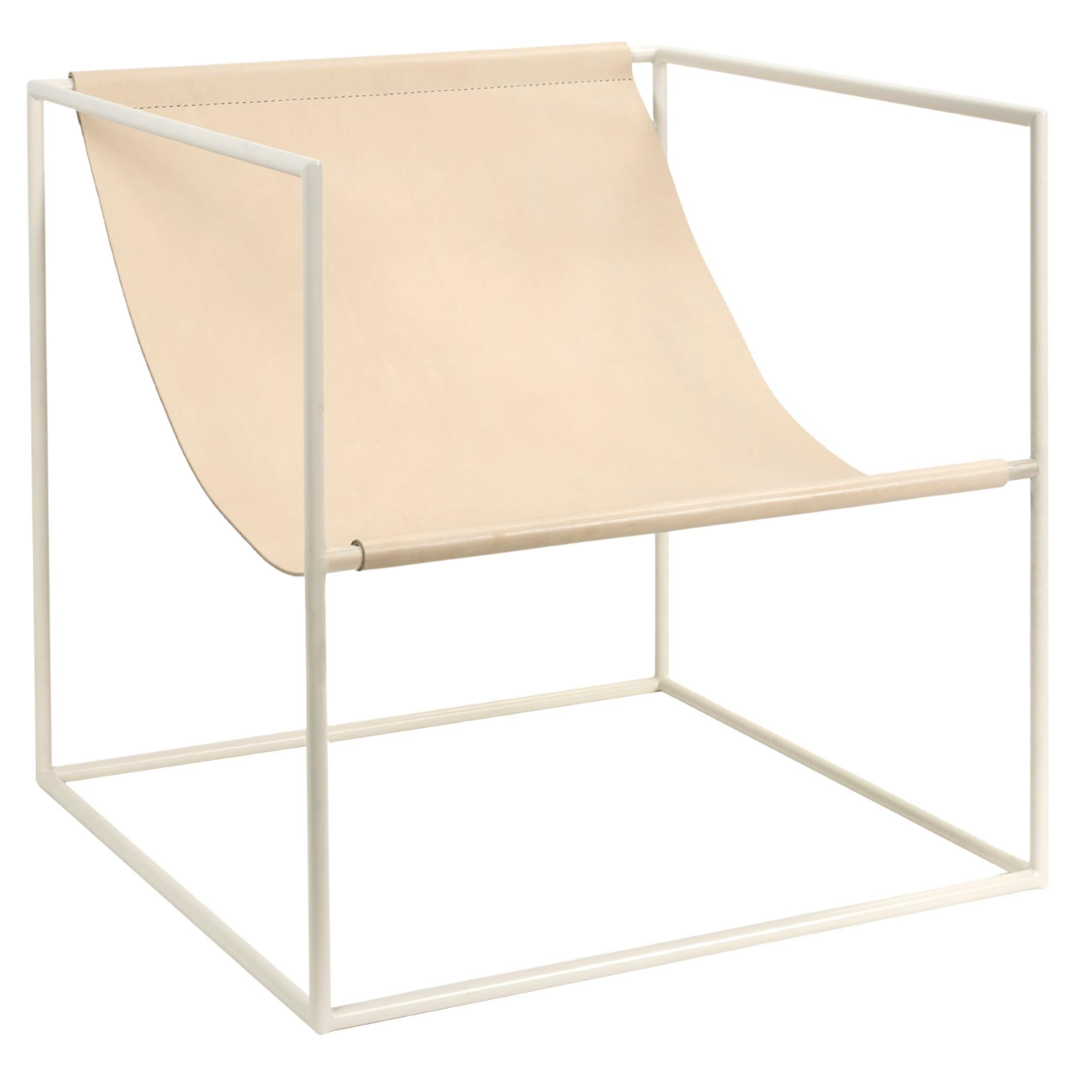 Chaise longue contemporaine en cuir 'Solo Seat' par Muller Van Severen, châssis blanc en vente