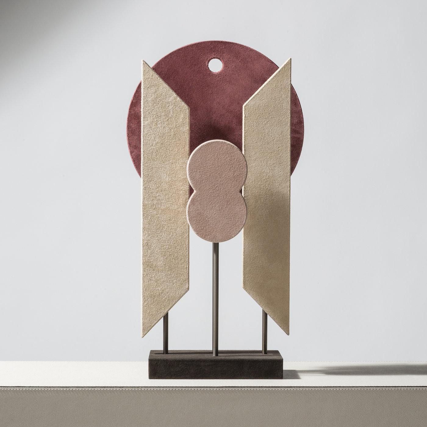 Contemporary leather sculpture - Tabou 2 by Stephane Parmentier for Giobagnara.

A mix of space-age design and tribal art, these contemporary totems are great decorative pieces able to create a connection between abstraction and