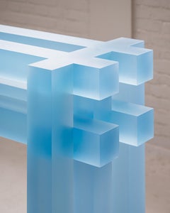 Contemporary Traculid Konsole 125 aus blauem Kunstharz von Laurids Gallée