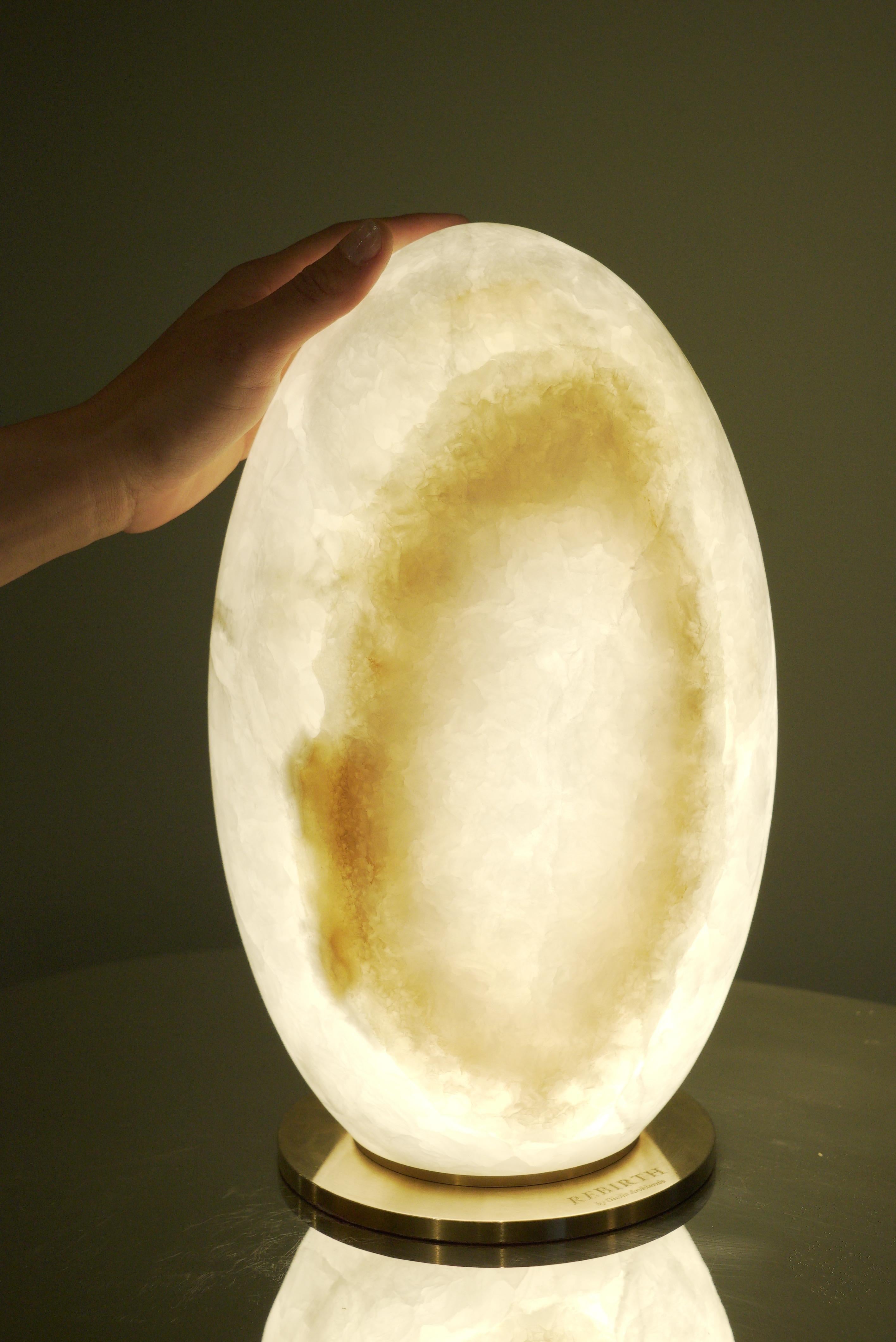 Contemporary Light Sculpture Rebirth in White Onyx For Sale 2