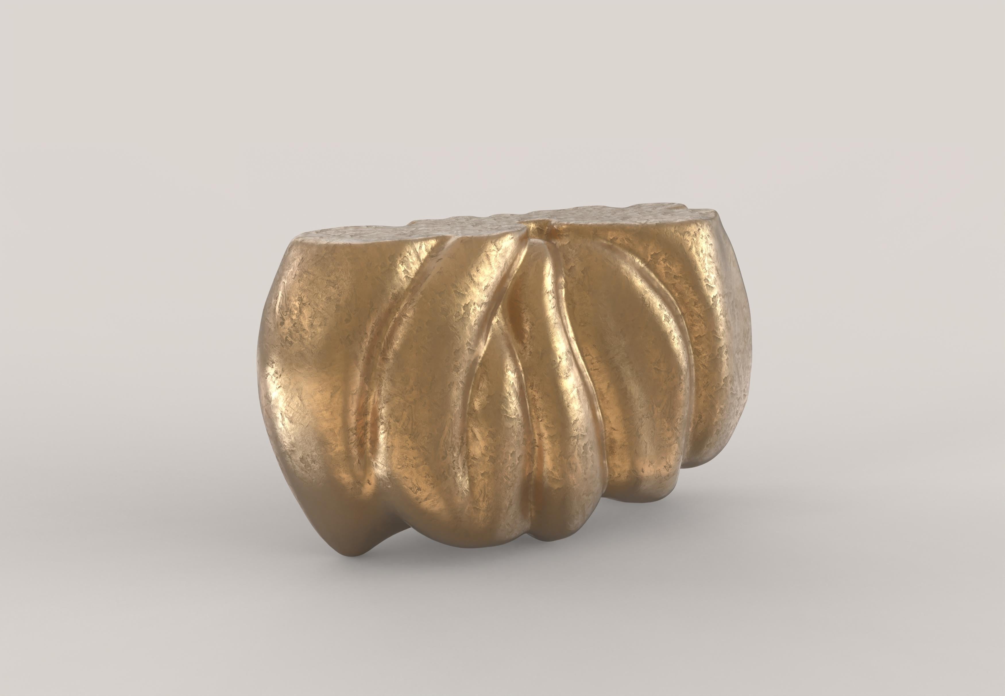 Cast bronze console born from observation of the generative capacity of the vegetal world. The ‘thought’ and created shapes from vegetable organisms are recorded and reworked in the process of sculpting this piece. The result is an unprecedented