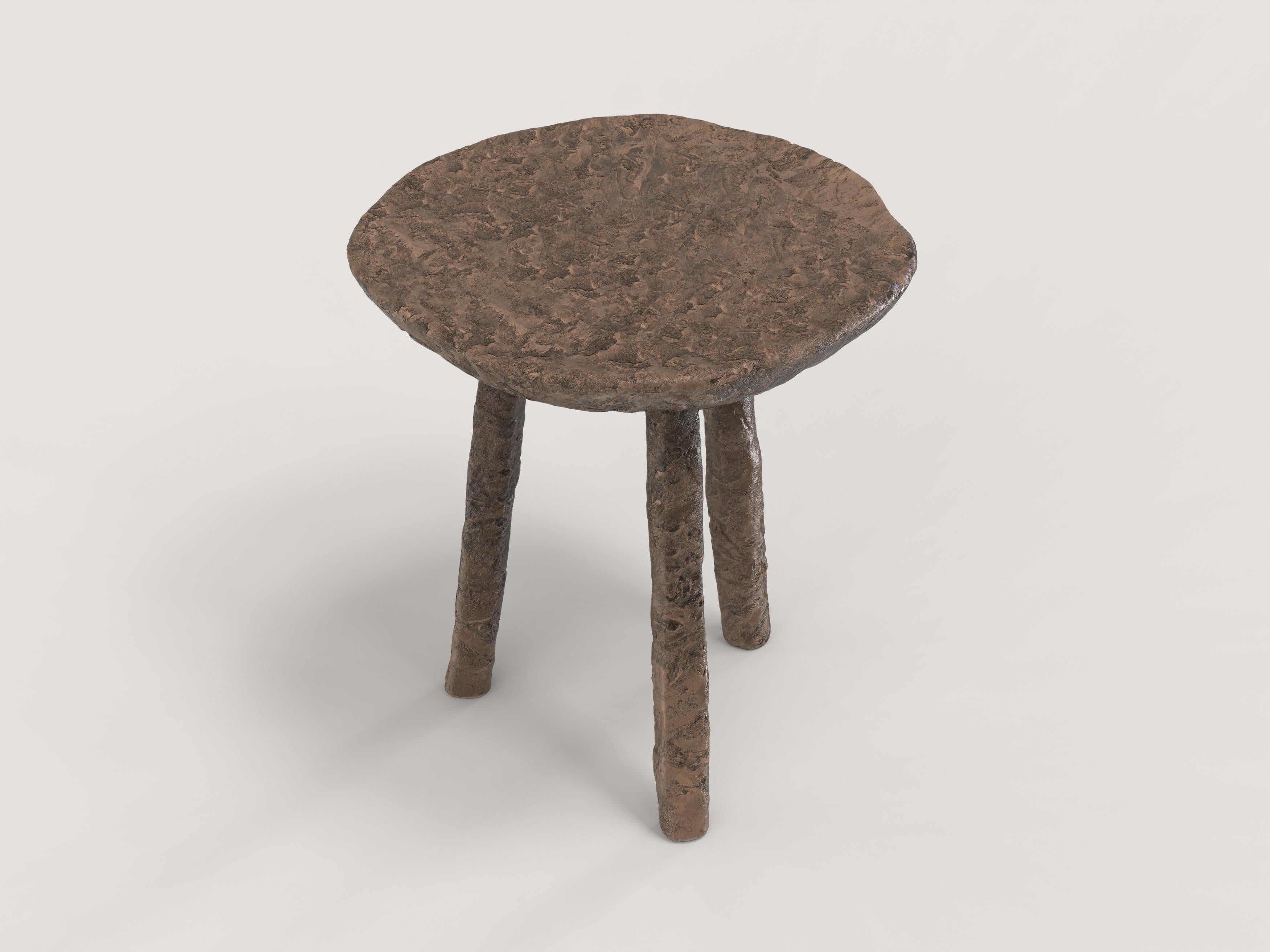 Comma V1 is a 21st Century stool made by Italian artisans in cast bronze. It is part of the collectible design language Comma that has been developed by the Edizione Limitata's art research team in Milan. 

Limited edition of 150.
Every piece has a