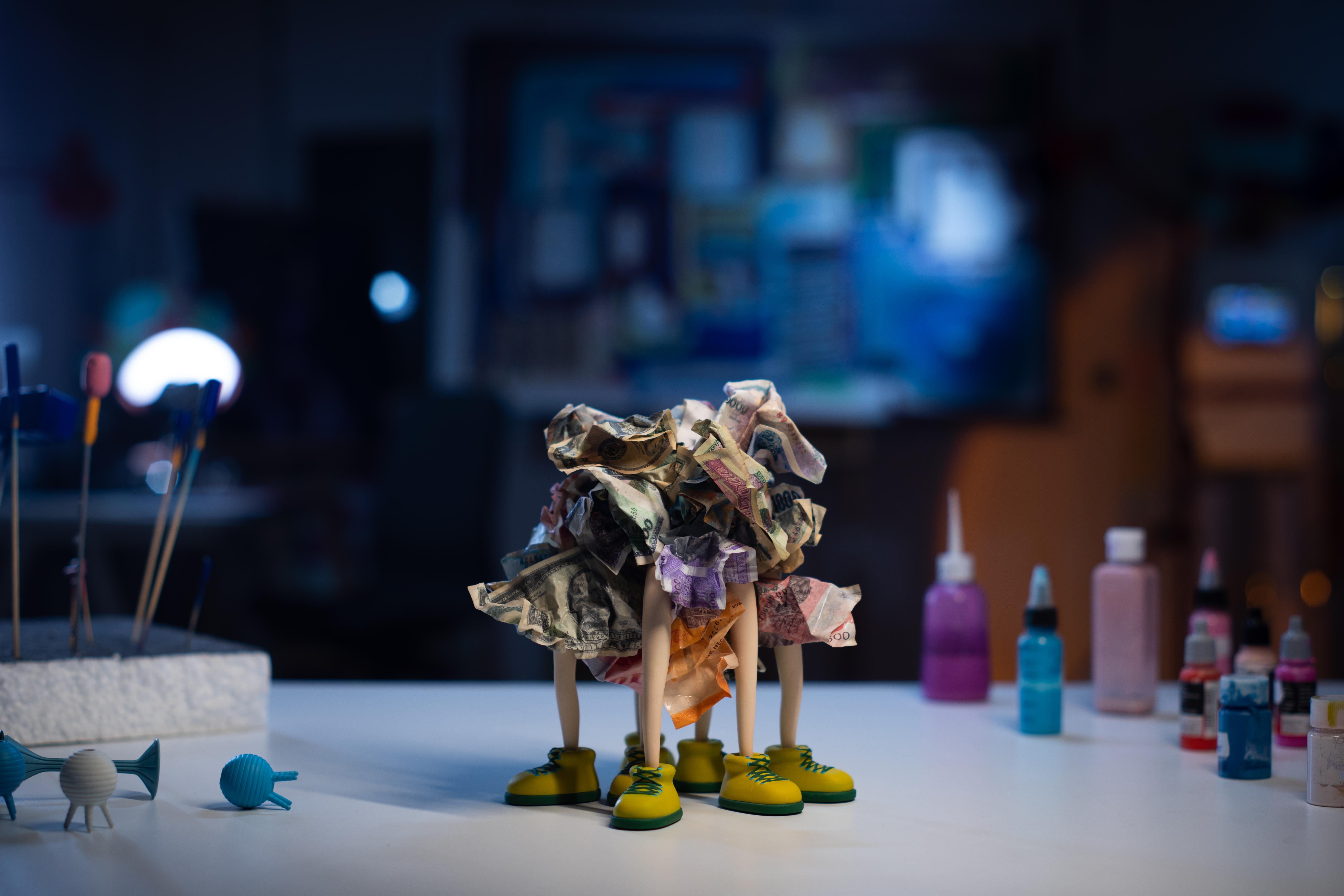 Escultura contemporánea de edición limitada 