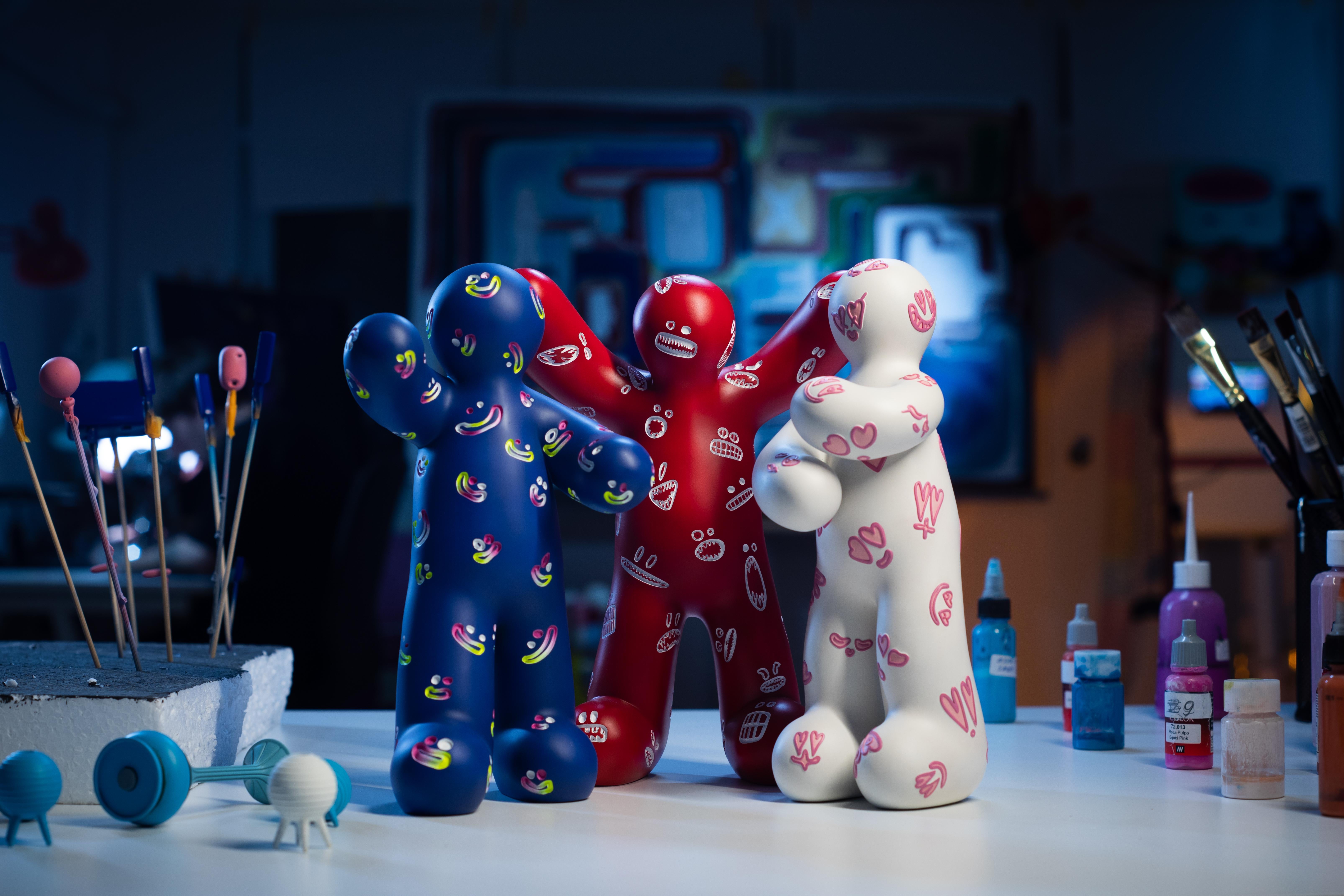 Escultura Contemporánea de Edición Limitada en Técnica Mixta de 50 cm Miedo Rojo de Taras Yoom Plástico en venta