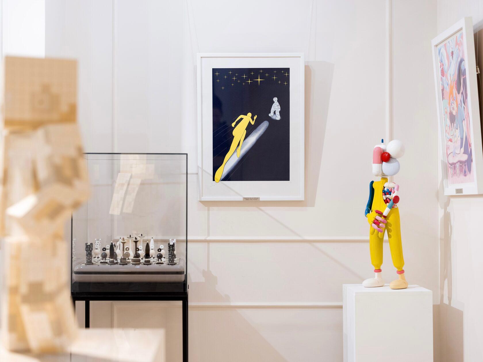 Thai Contemporary Limited Edition Mixed Media 70 cm Sculpture Pillman Yellow Yoomoota For Sale