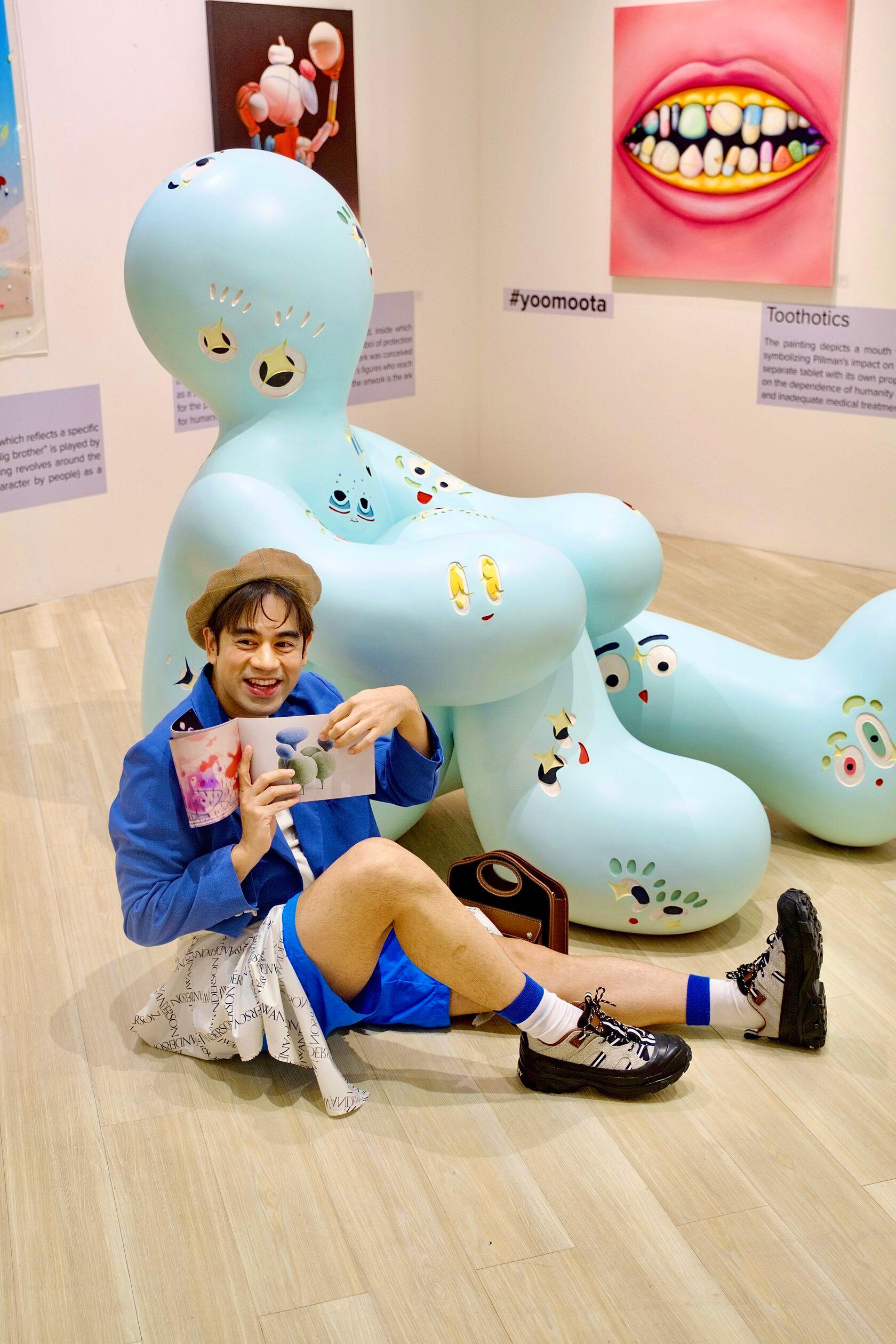 Escultura Contemporánea de Edición Limitada en Técnica Mixta Sueño Azul de Taras Yoom Acrílico en venta