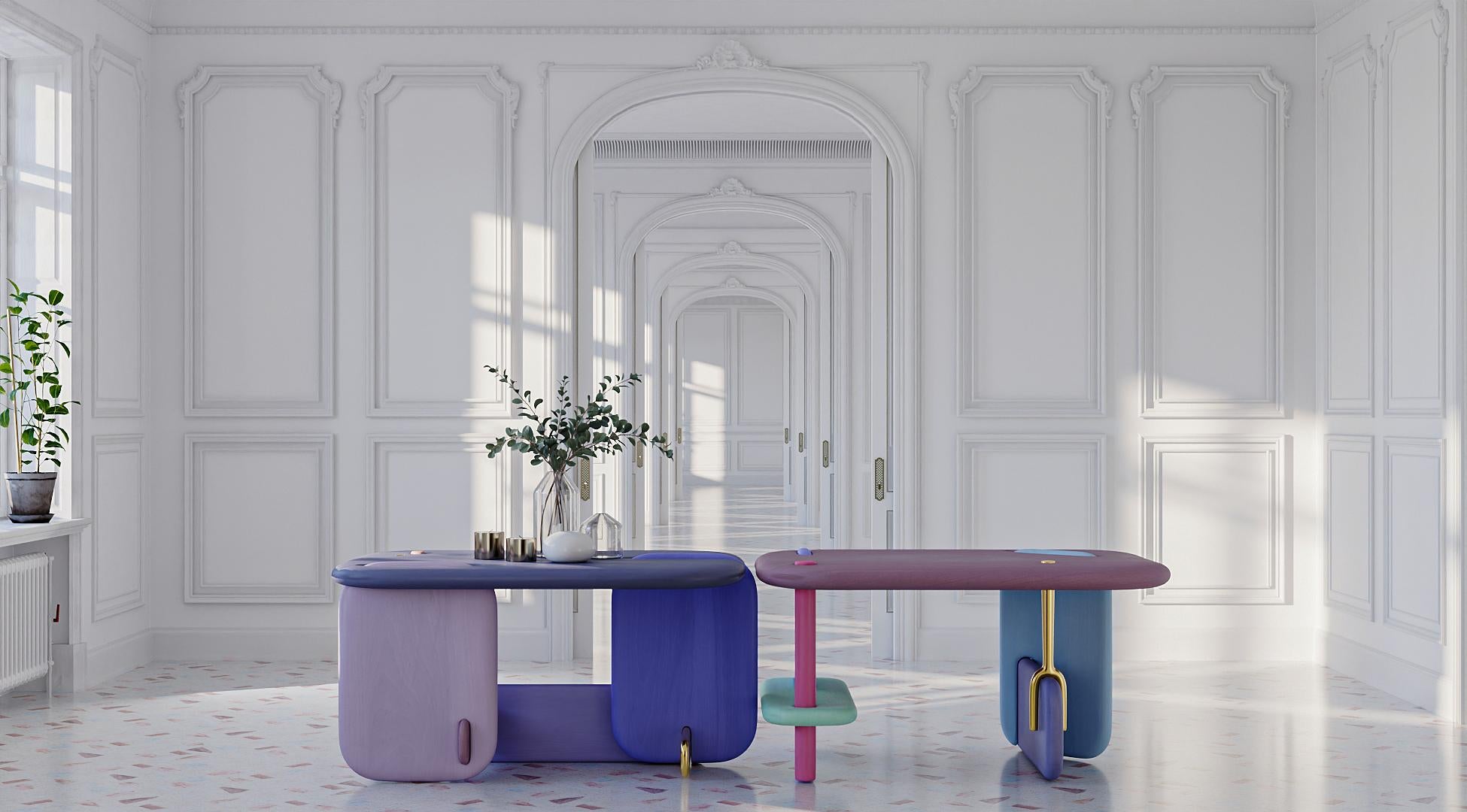 Table de salle à manger contemporaine en bois et laiton à édition limitée Don't Play With Food en vente 1