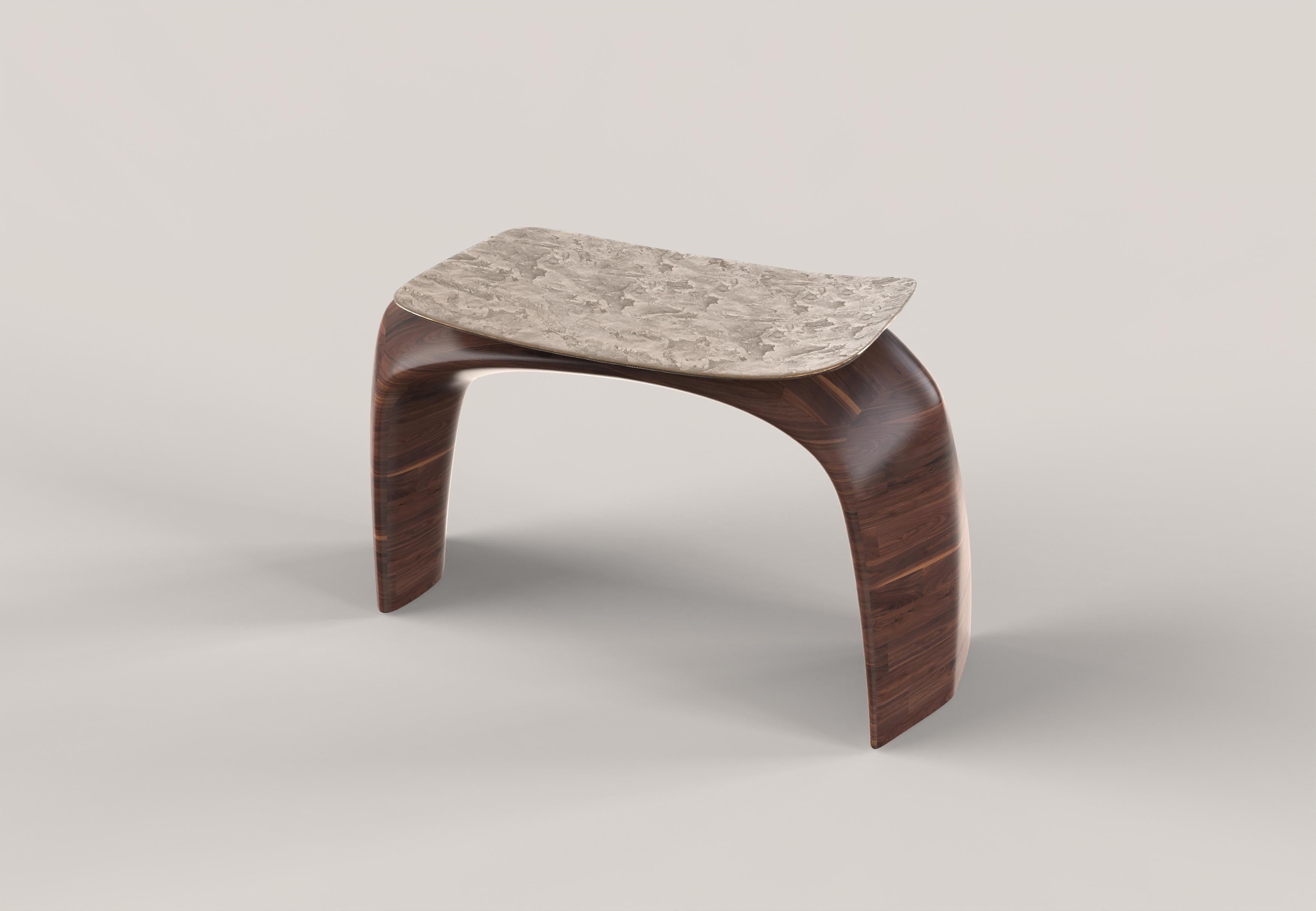 italien Tabouret contemporain en bois et bronze à édition limitée, Bayou V1 par Edizione Limitata en vente