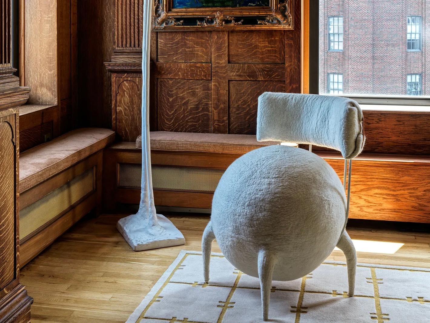Contemporary Limited Edition Holz & Filz Designer Wohnzimmersessel Lymphochair im Angebot 1