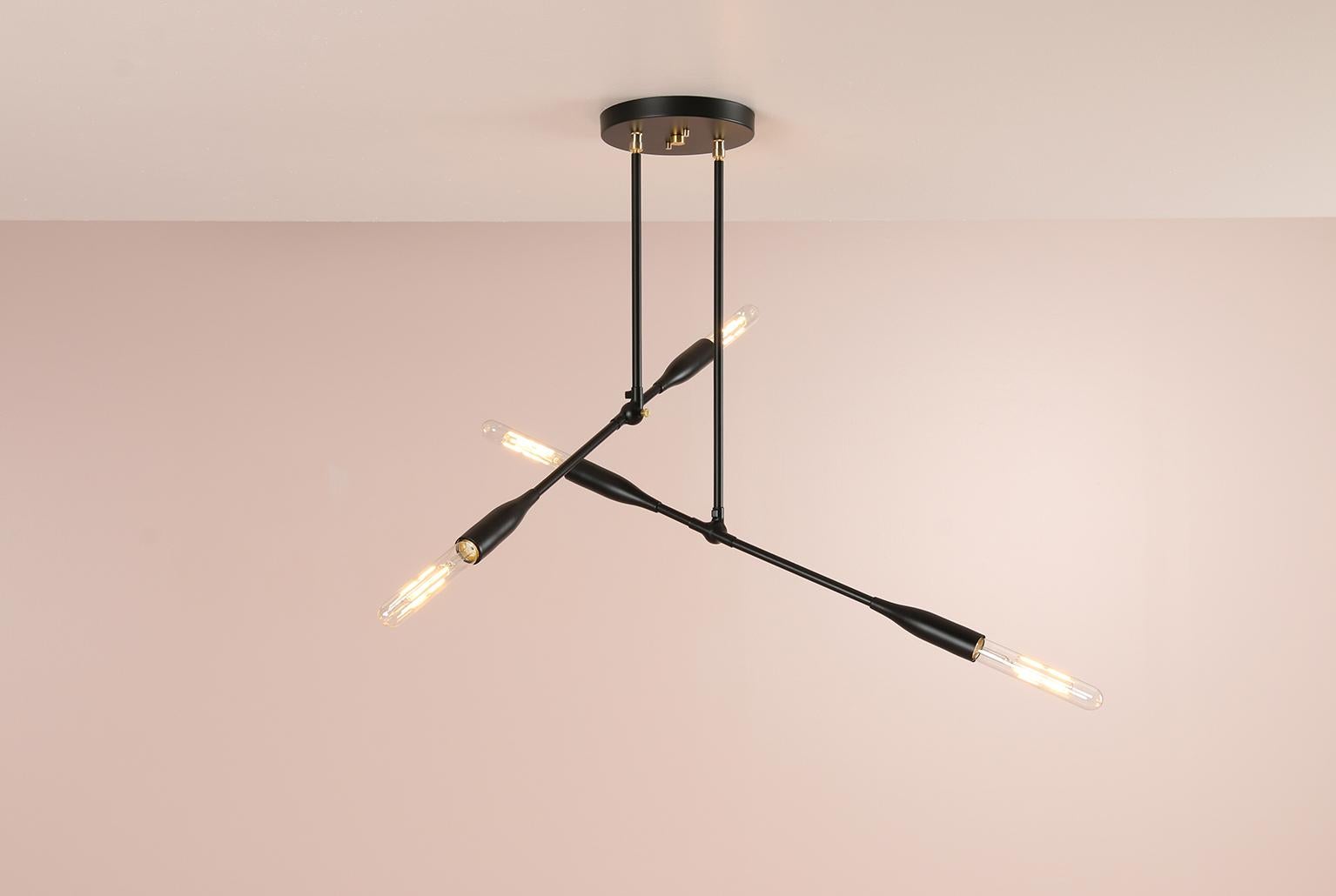 Brossé Lights contemporaines linéaires Thia en noir coquelicot par Studio Dunn en vente