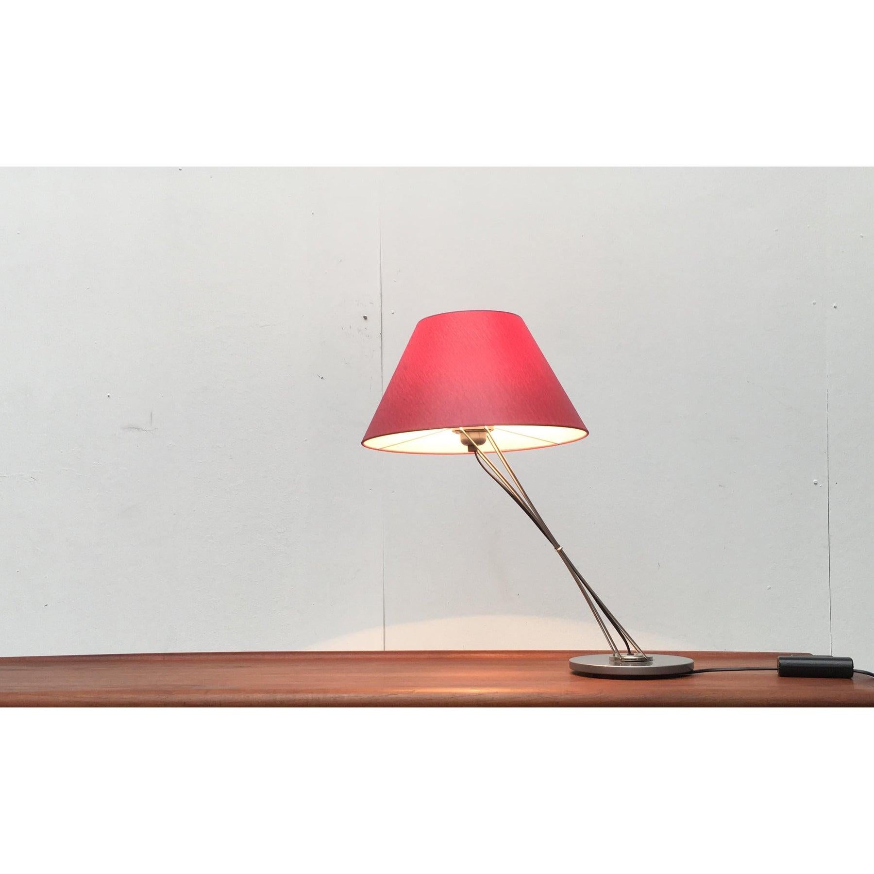 Contemporary Liz Table Lamp by Yaacov Kaufmann for Lumina For Sale 1