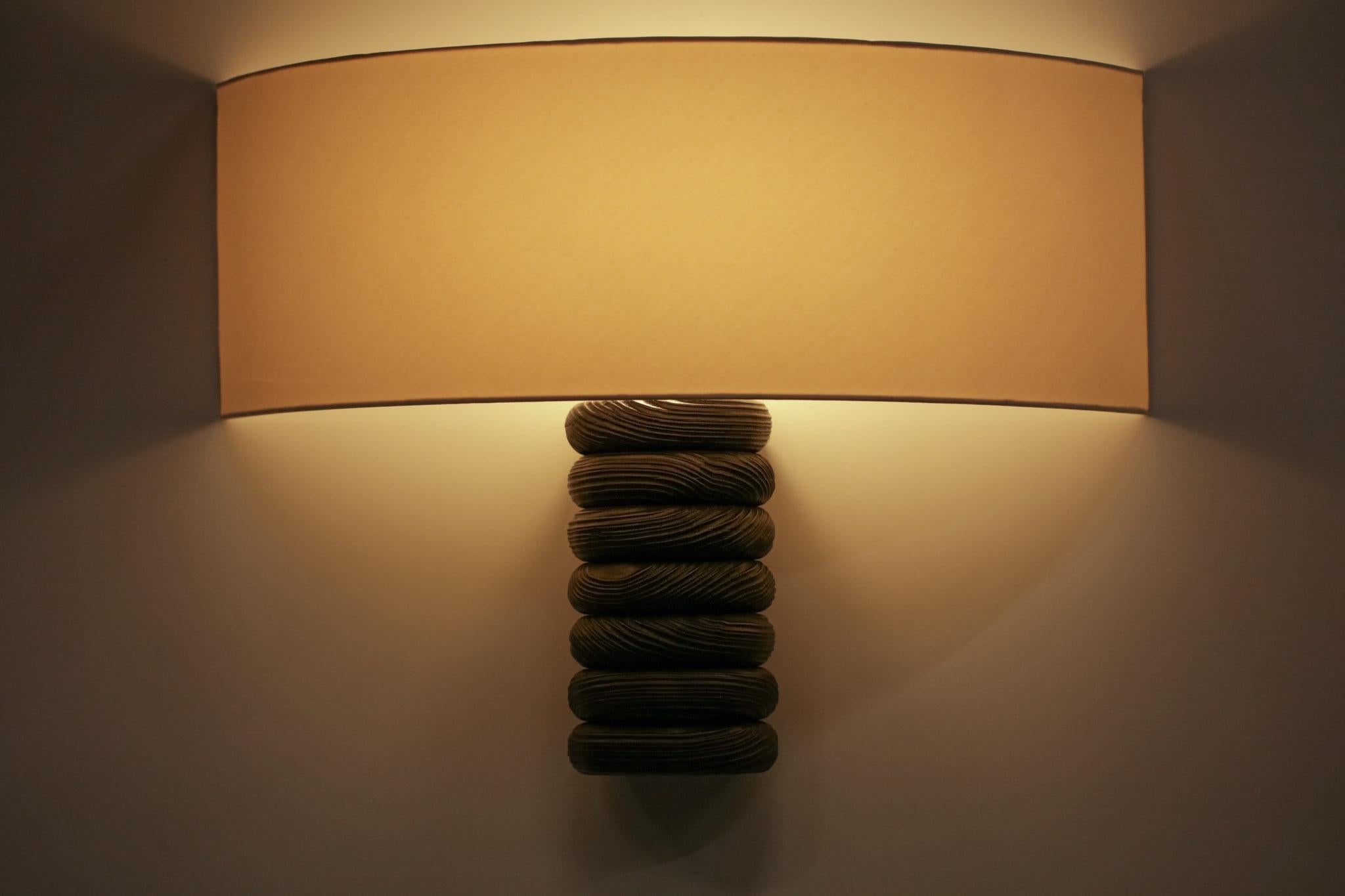 Contemporary Log Wall Lamp by Vincent Vincent Burnt Wood In New Condition For Sale In Lyon, FR