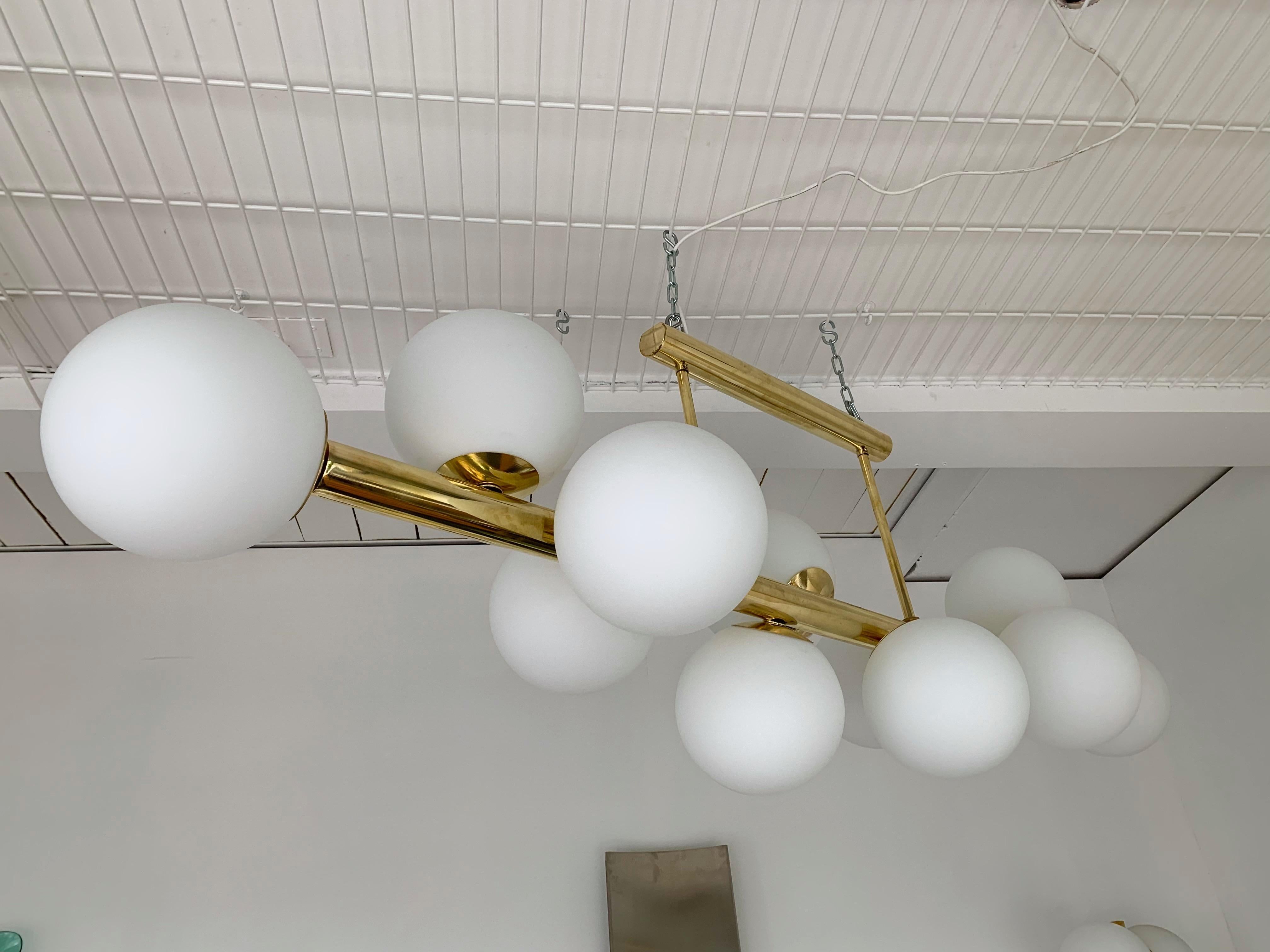 Contemporary Long Brass Chandelier Opaline, Italy In New Condition For Sale In SAINT-OUEN, FR
