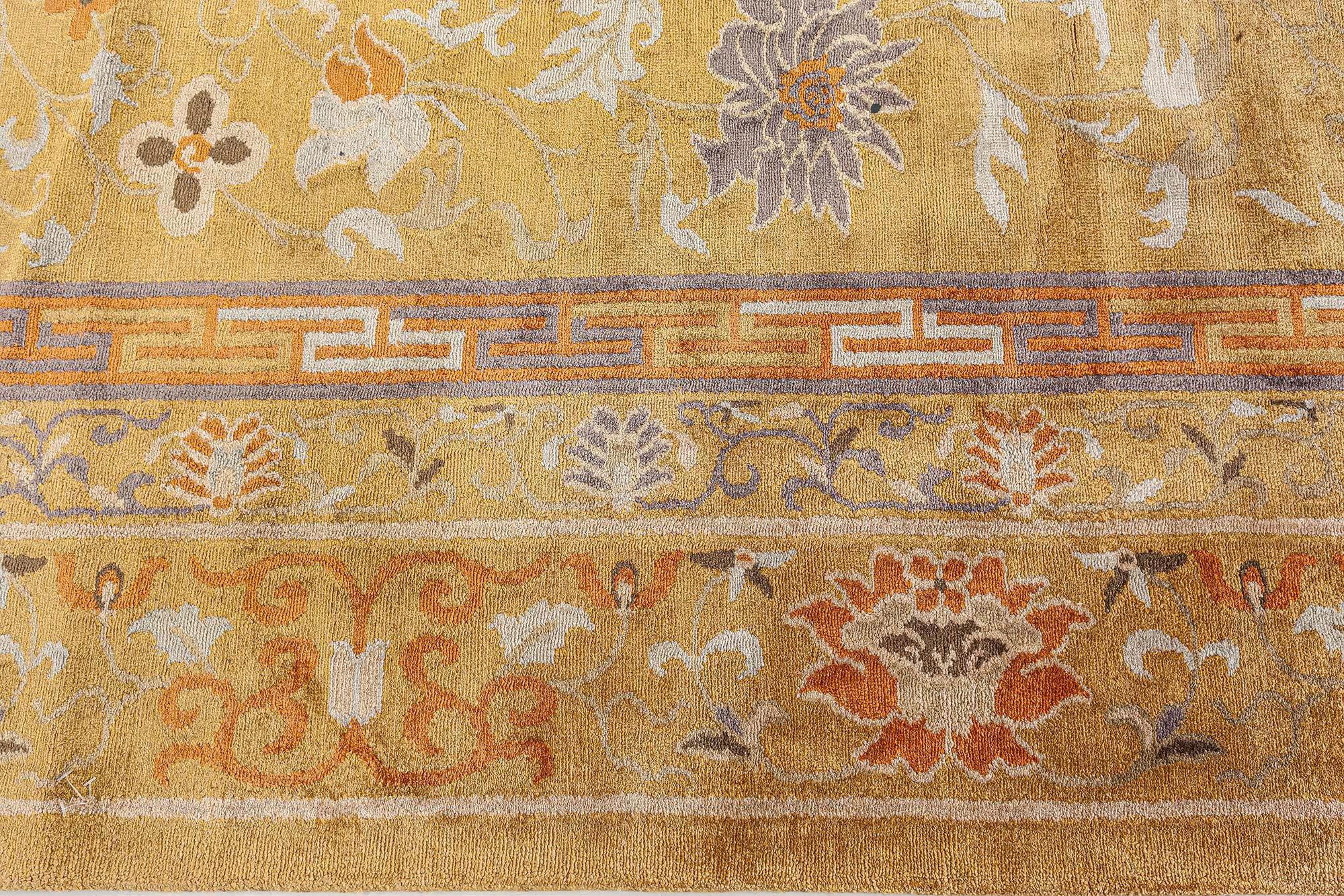 Zeitgenössischer Seidenteppich im Lotus-Design von Doris Leslie Blau (Tibetisch) im Angebot
