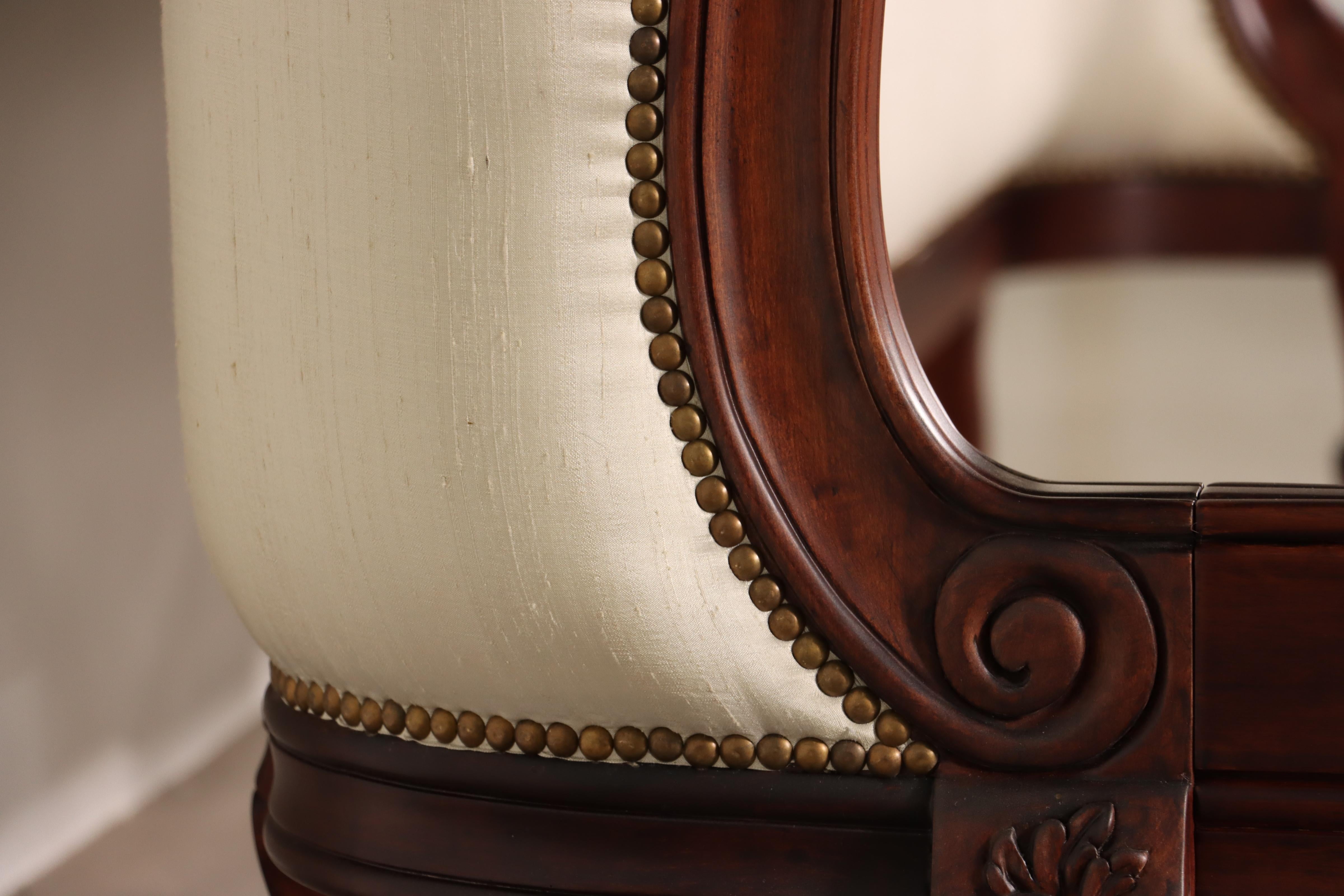 Contemporary Louis XV Style King Bed with Custom Carving from Costantini For Sale 3