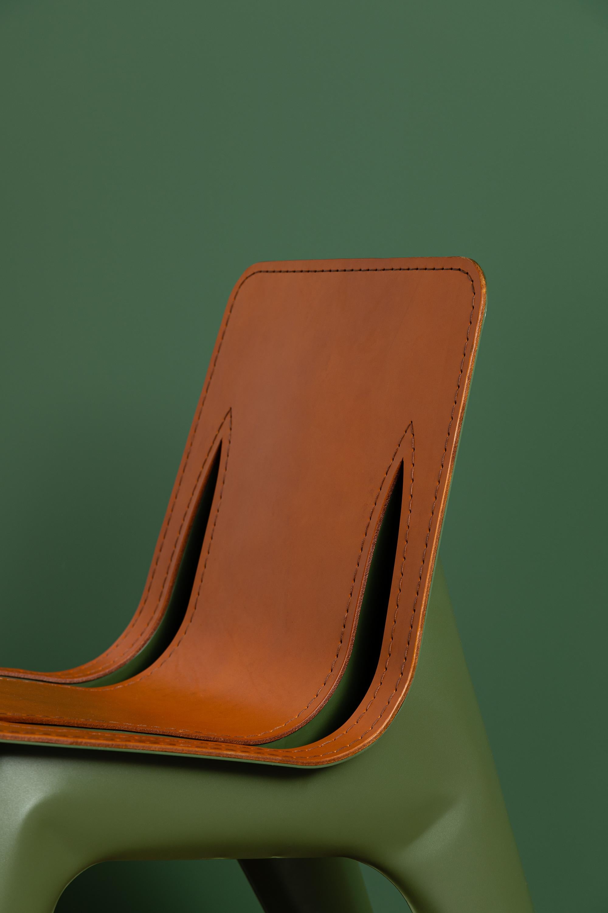 Contemporary Lounge Chair 'J-Chair' von Zieta, Leder Cognac im Angebot 2