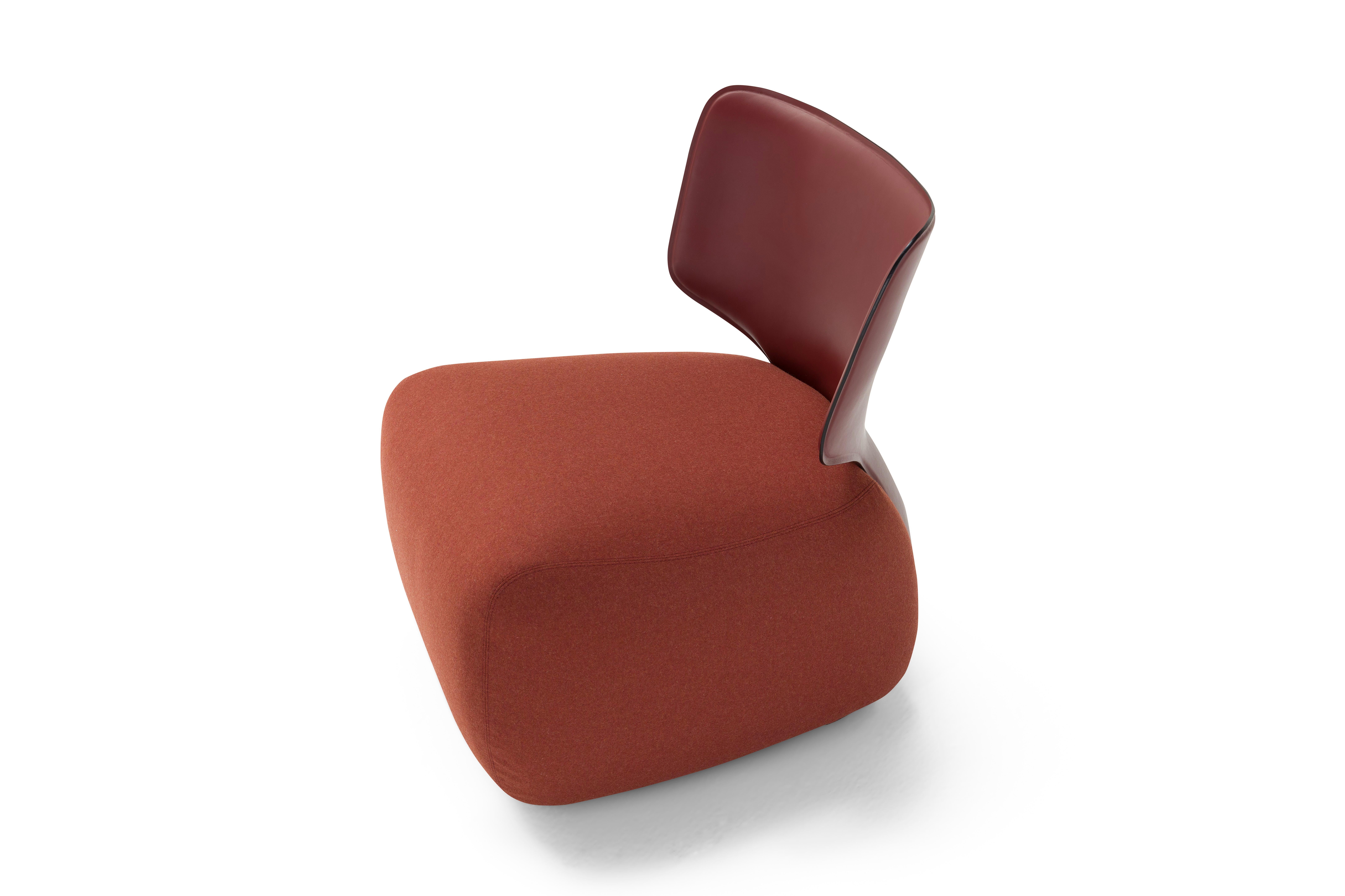 Contemporary Lounge Chair 'NOA' Red Fabric and Cuoio Leather For Sale 4
