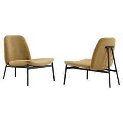 Contemporary Lounge Chair Set of 2 in Camel Velvet